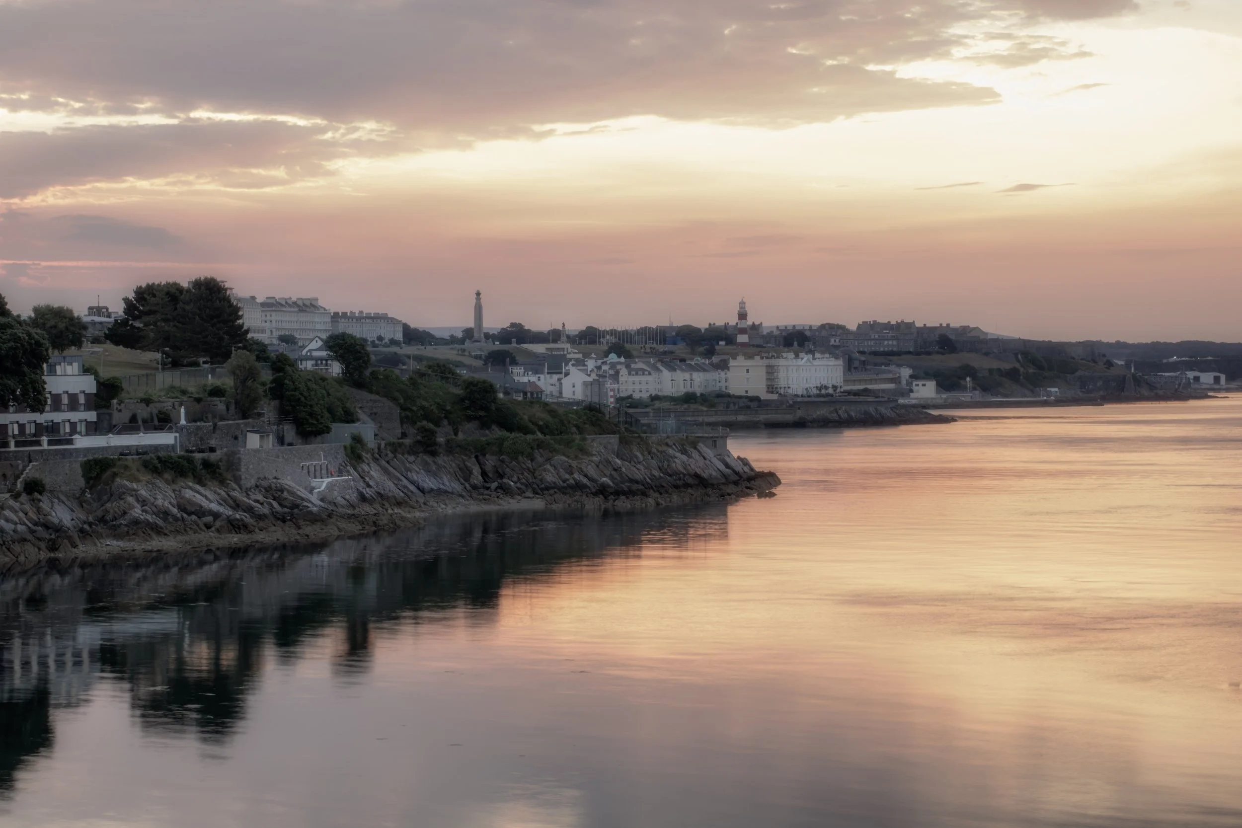 Sunrise over Firestone Bay, Shot overlooking Firestone Bay with calm waters.

Approaching the scene I was in love with the serenity of the picture. #WeKnowPlymouth #VisitPlymouth #VisitDevon #ApPicOfTheWeek #JessopsMoment #Coast #BeachVibes #Beach #S
