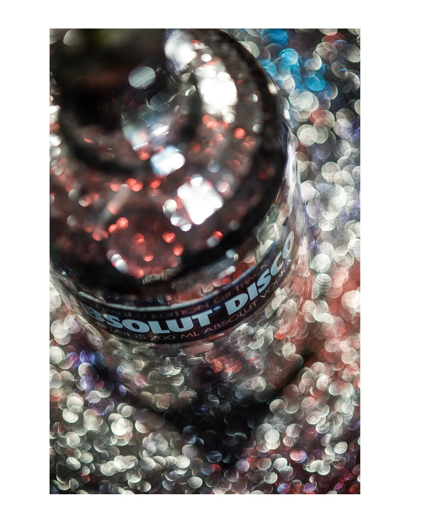 There’s something I absolutely love about shooting products — finding the perfect light, the right texture, and that one shot that makes a brand sing. Whether I’m in my studio or out on location, I use professional lighting to craft