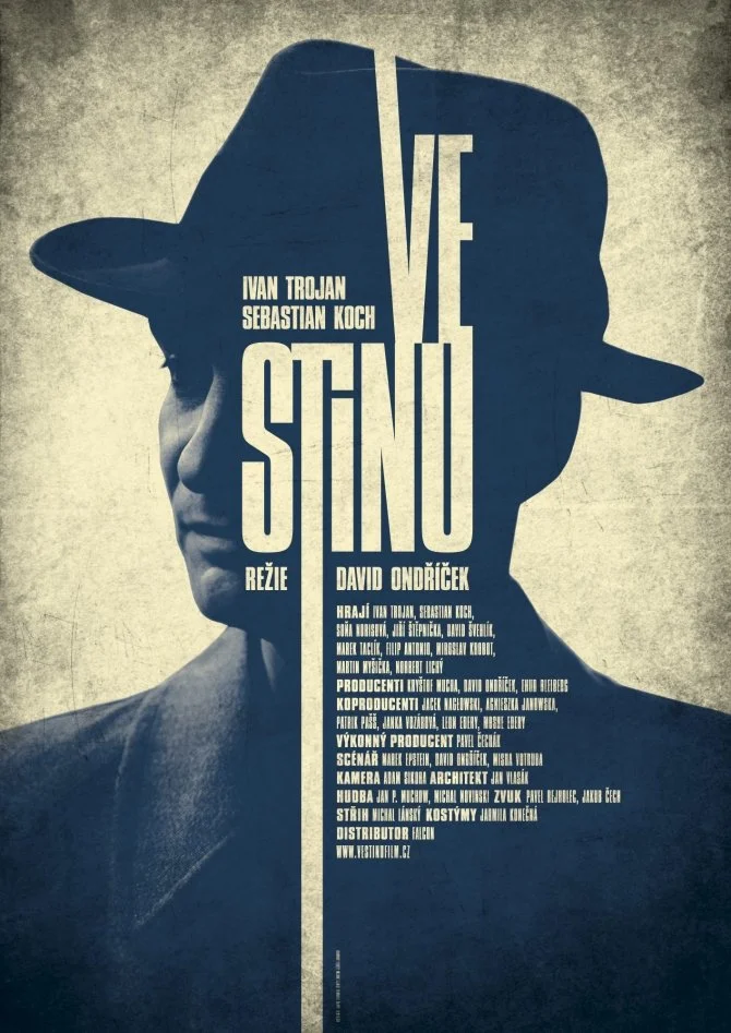 Ve stínu | 2011