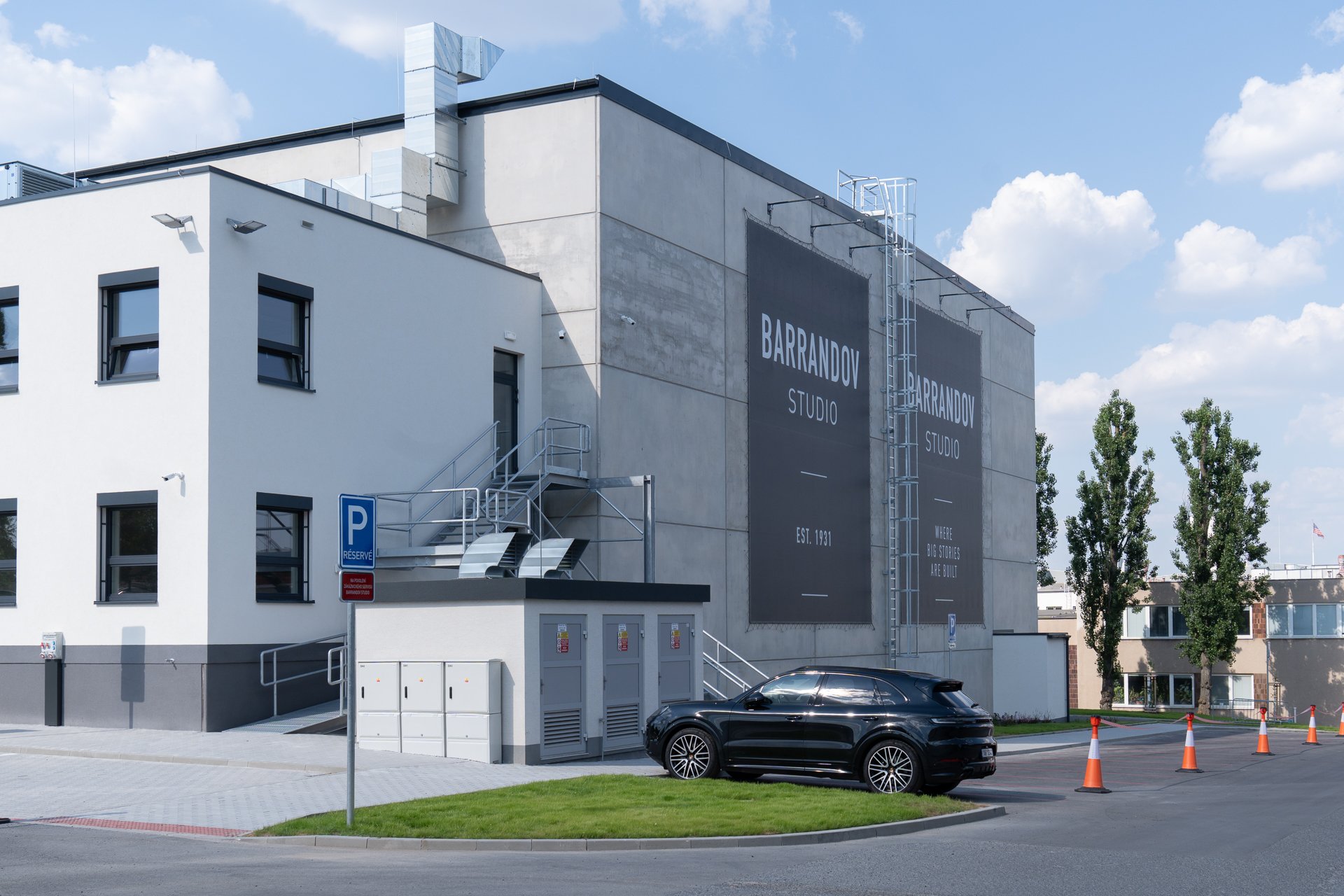 barrandov-studio_at11-12-3.jpg