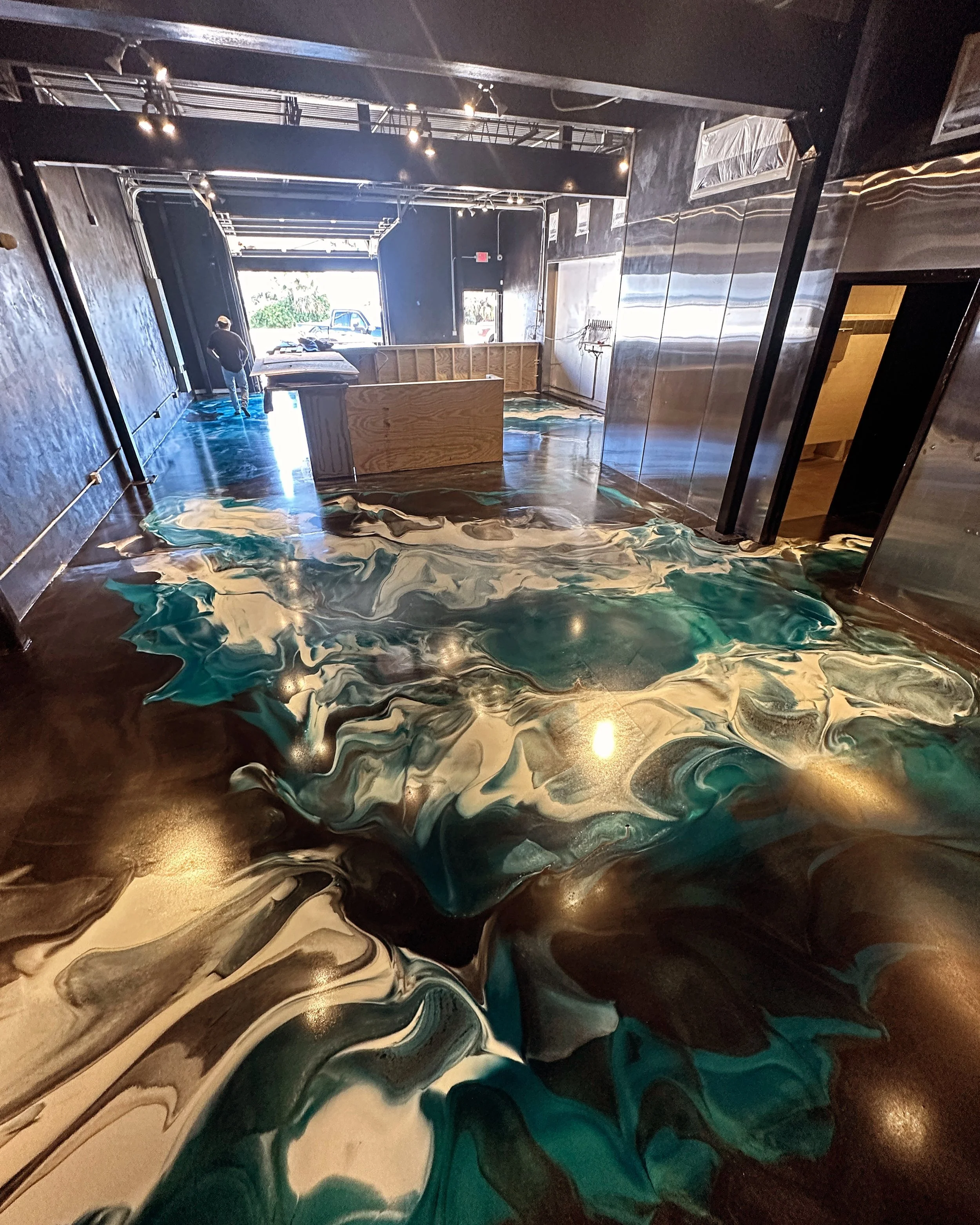 HCP_Flr-EXP Seadrift Full Bar.JPG