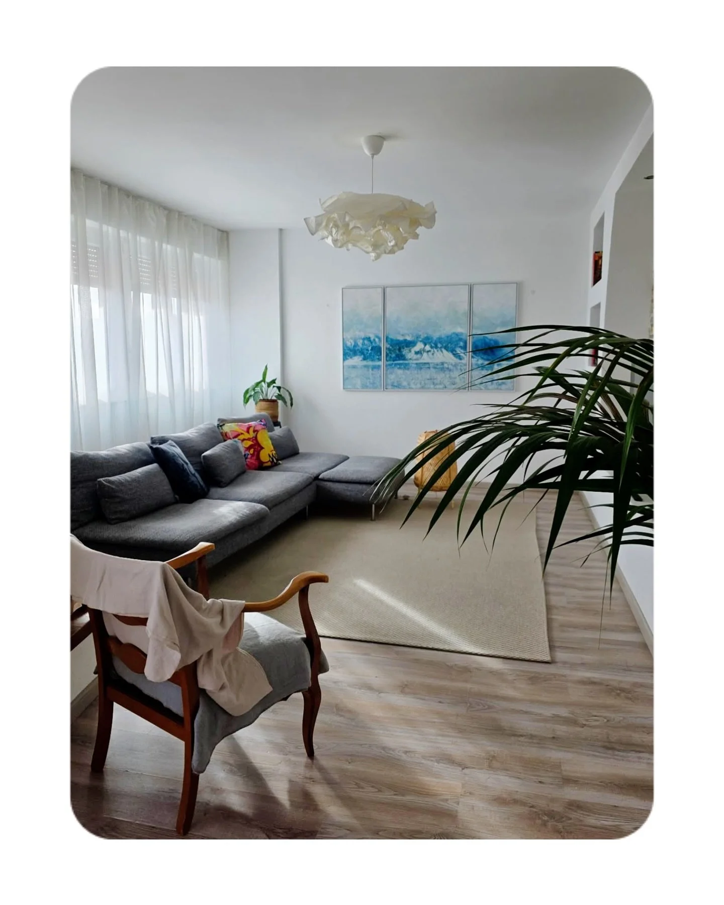 Heureuse du joli retour &laquo;&nbsp;in situ&nbsp;&raquo; d&rsquo;un fid&egrave;le collectionneur ✨ Merci ☺️ 

#artcollector #gwenaellelemee #interiordesign