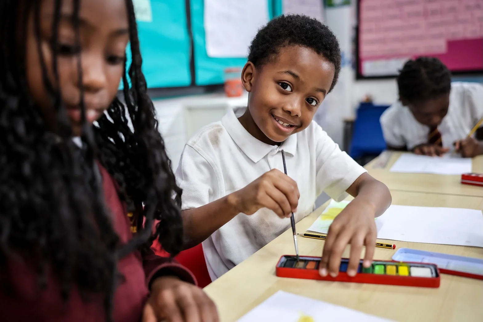KinsPhotographic_Chesterton_School_Photography-172.webp