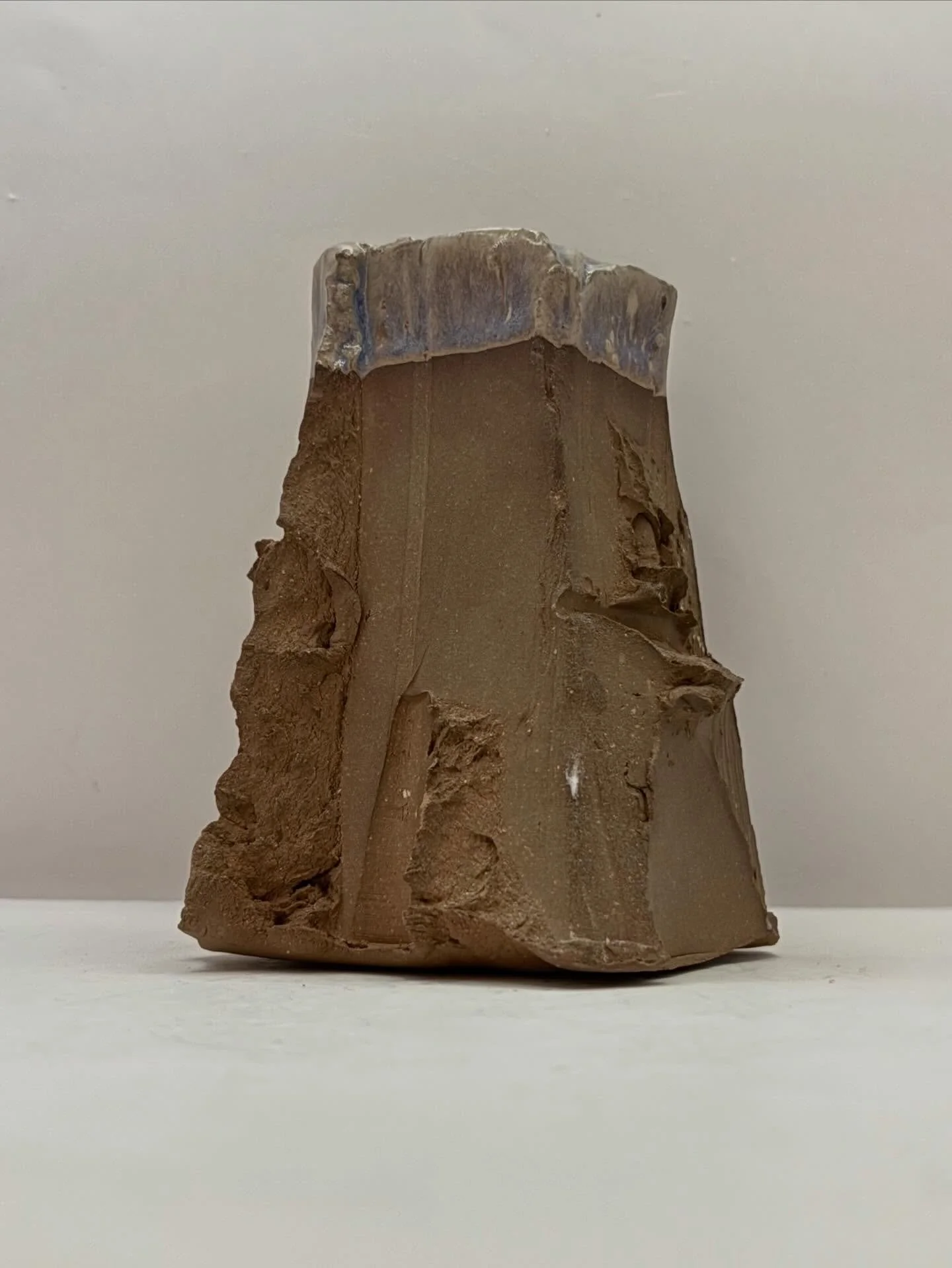 Three new vases. Thoughts?

All are kurinuki iterations on @starworksceramics Star 6 red or white, two feature adaptations of  @oldforgecreations Strontium Gloss and the middle piece features only a cobalt wash.

No markets this weekend, but I'll lik