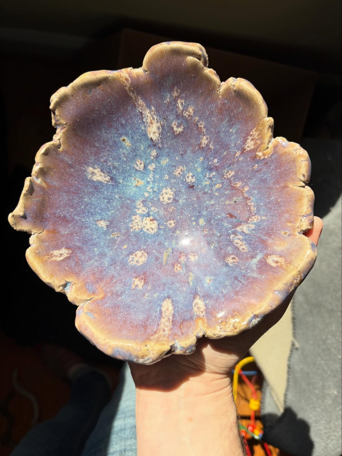 Beautiful bowl ready for @huggermuggerbrewing Friday &amp; Saturday, April 3 &amp; 4 in Sanford, NC. Come join me and find yourself a new cup for your drinks of choice, a bowls for your snacks, and more.

Also, my spiky blue/green "short" m