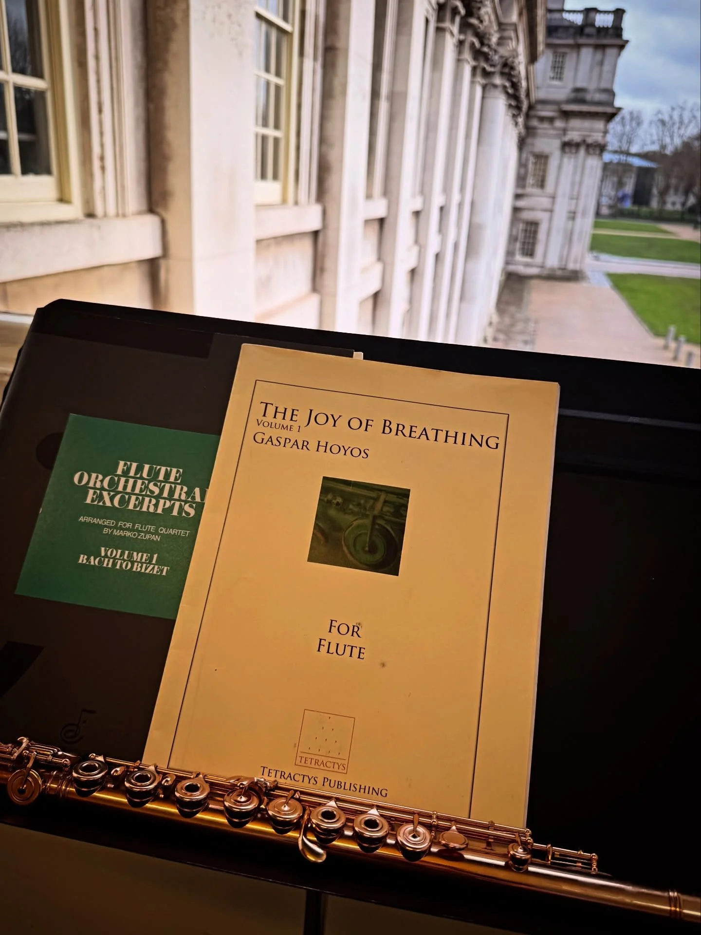 A new term begins! ☀️ Such a privilege to work at these great institutions&hellip; wonderful students and inspiring places. Had fun with these books yesterday, am a huge fan, would highly recommend ⭐️⭐️⭐️⭐️⭐️

Zupan&rsquo;s orchestral excerpt book ar