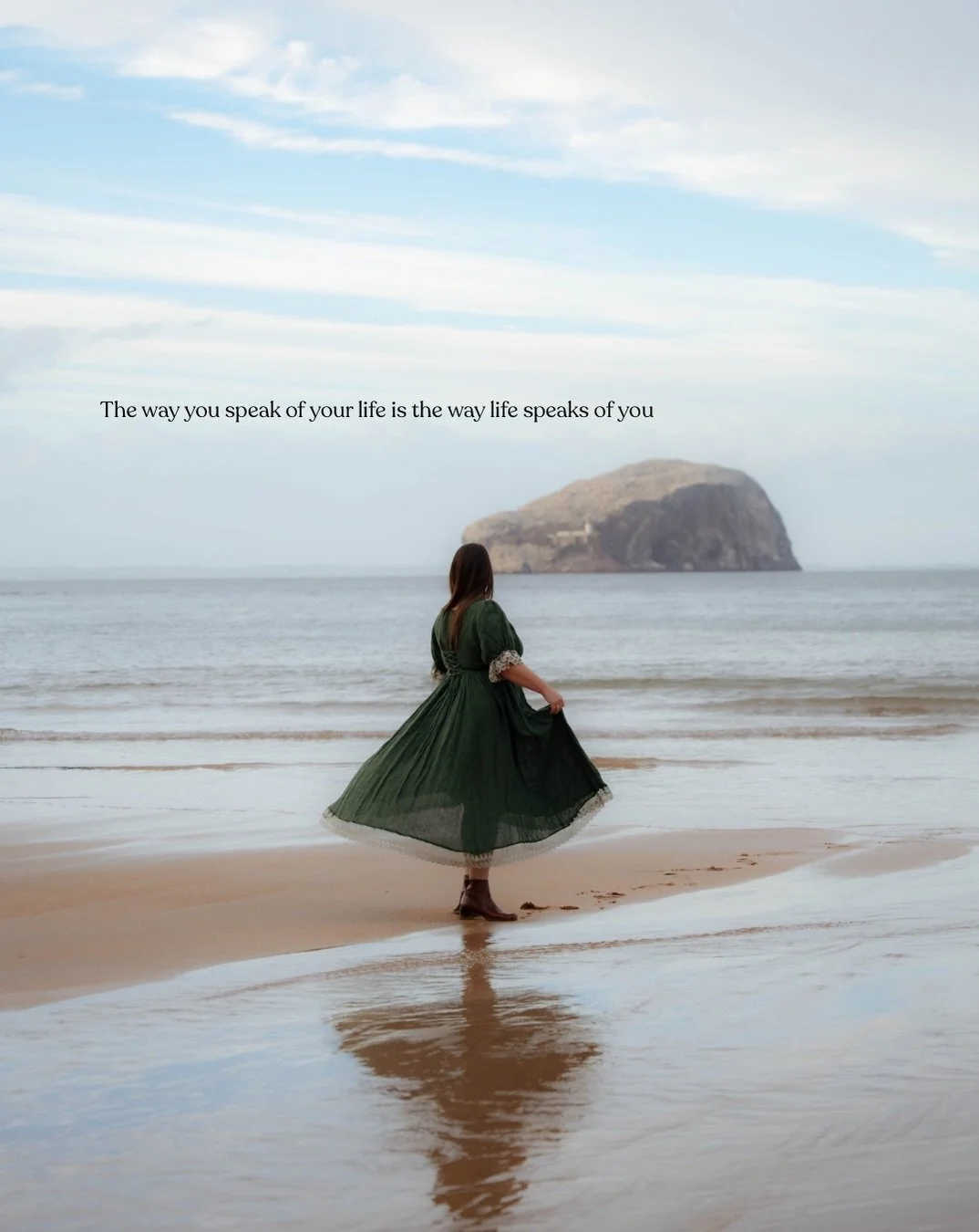 How does life speak of you? 🌊

Gorgeous photos captured in Scotland by the legendary @fabledvisions