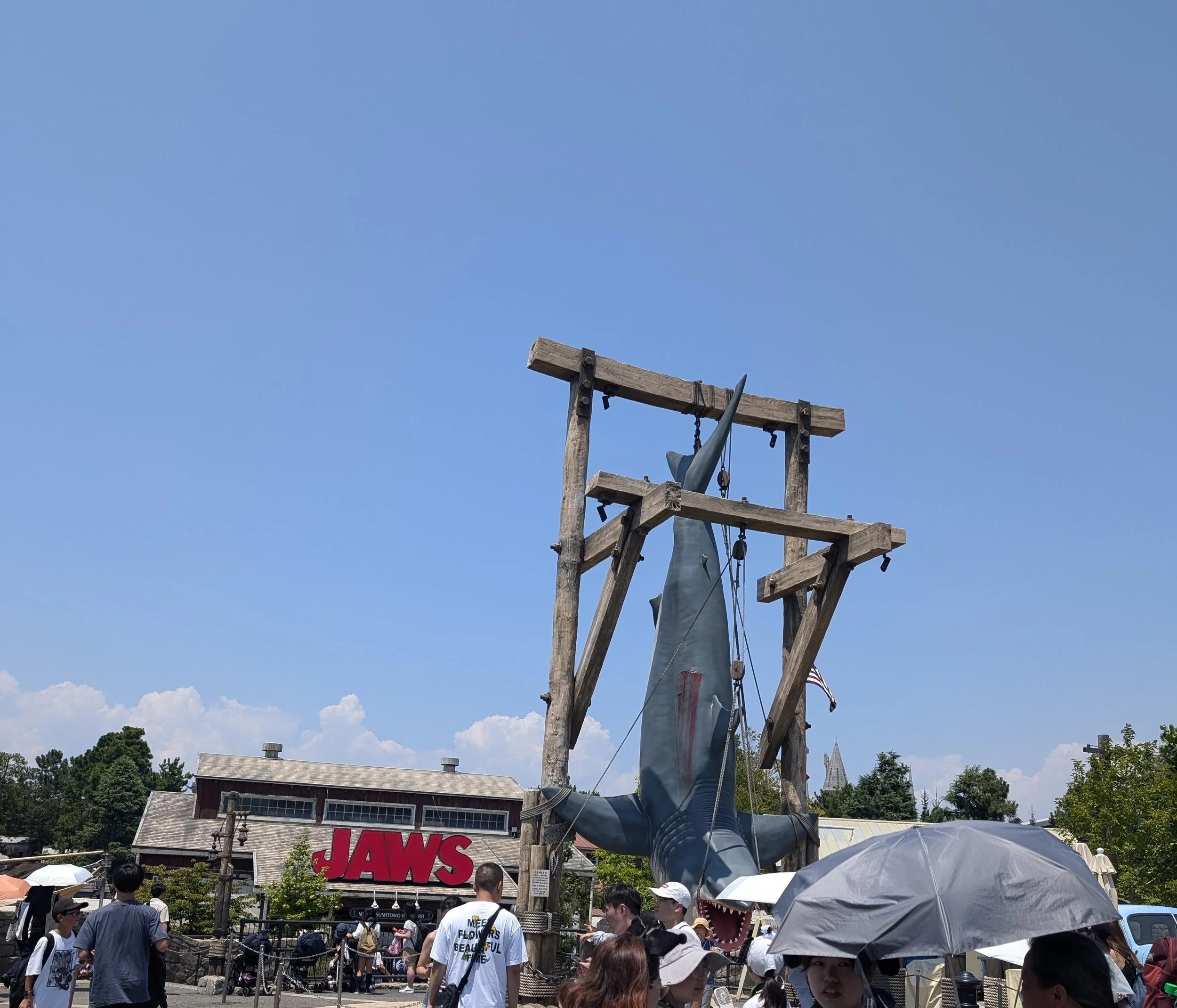 Hanging great white shark photo spot outside the JAWS ride at Universal Studios Japan