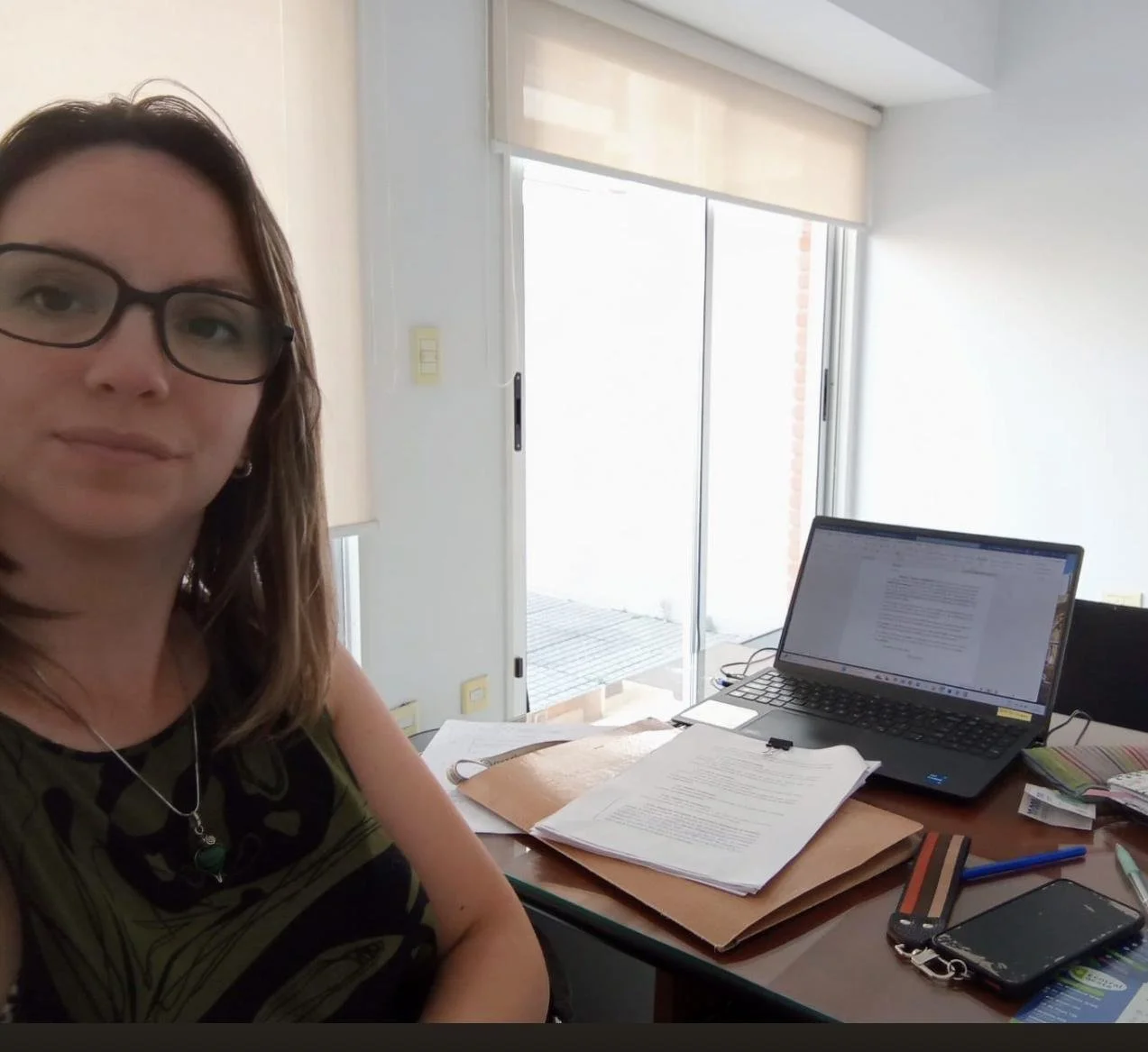 Testimonio de paciente mujer en psicología online con Alejandra Torres, terapia para ansiedad y autoconfianza