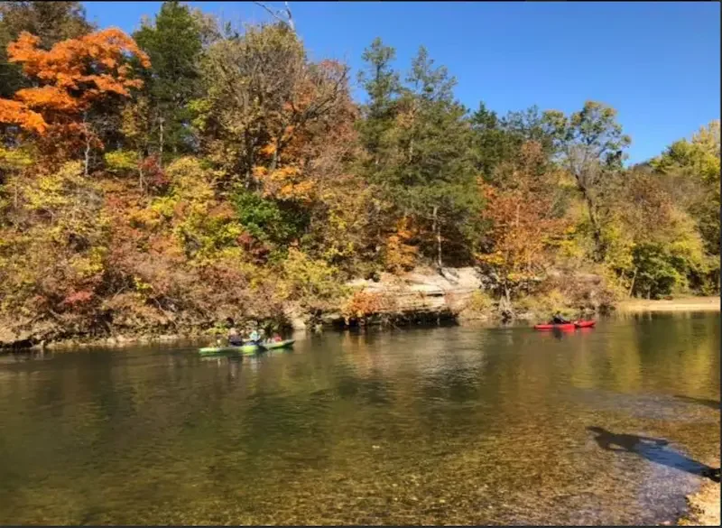 Image of floaters on the Niangua River.