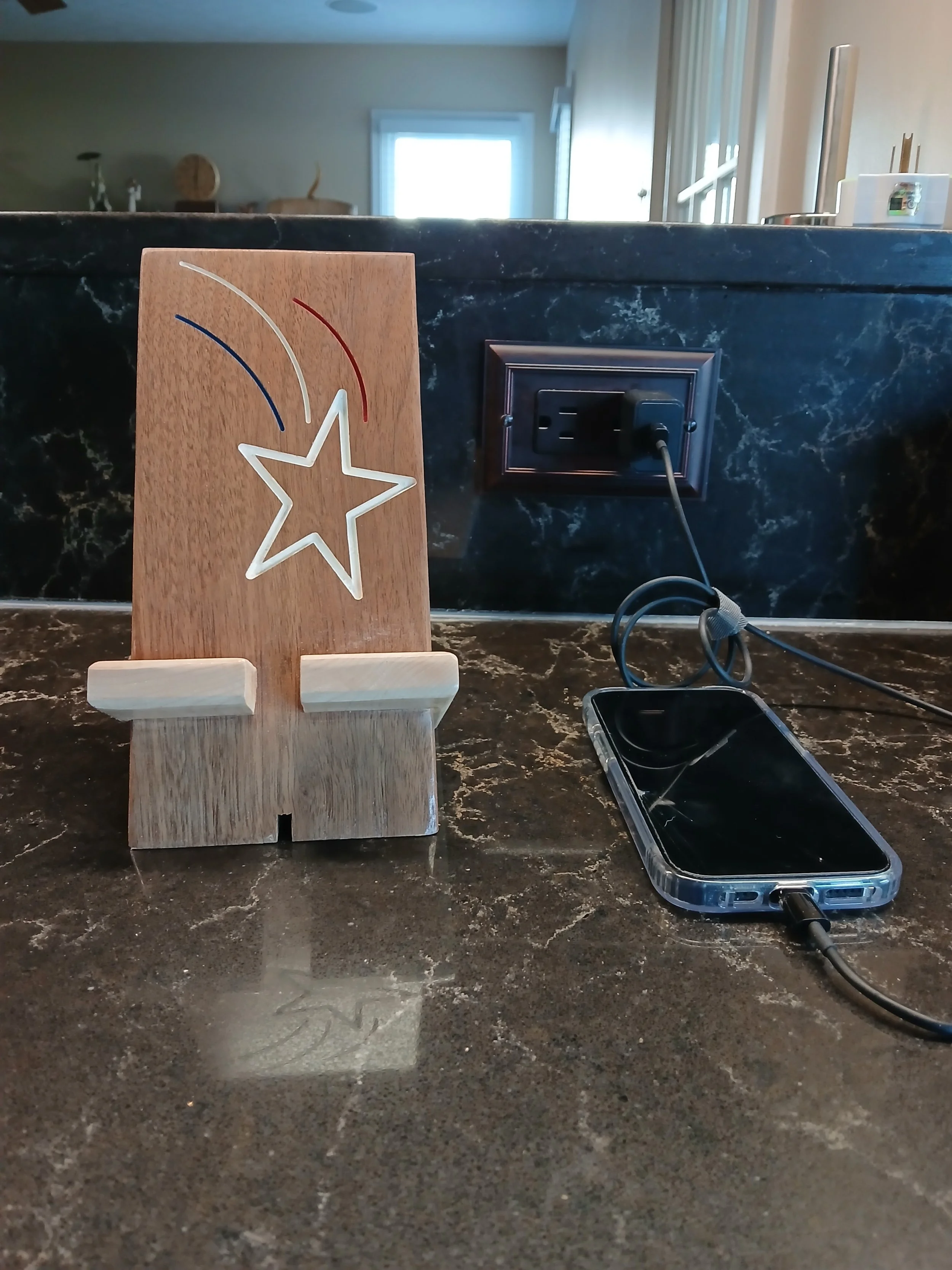 Star Phone Stand