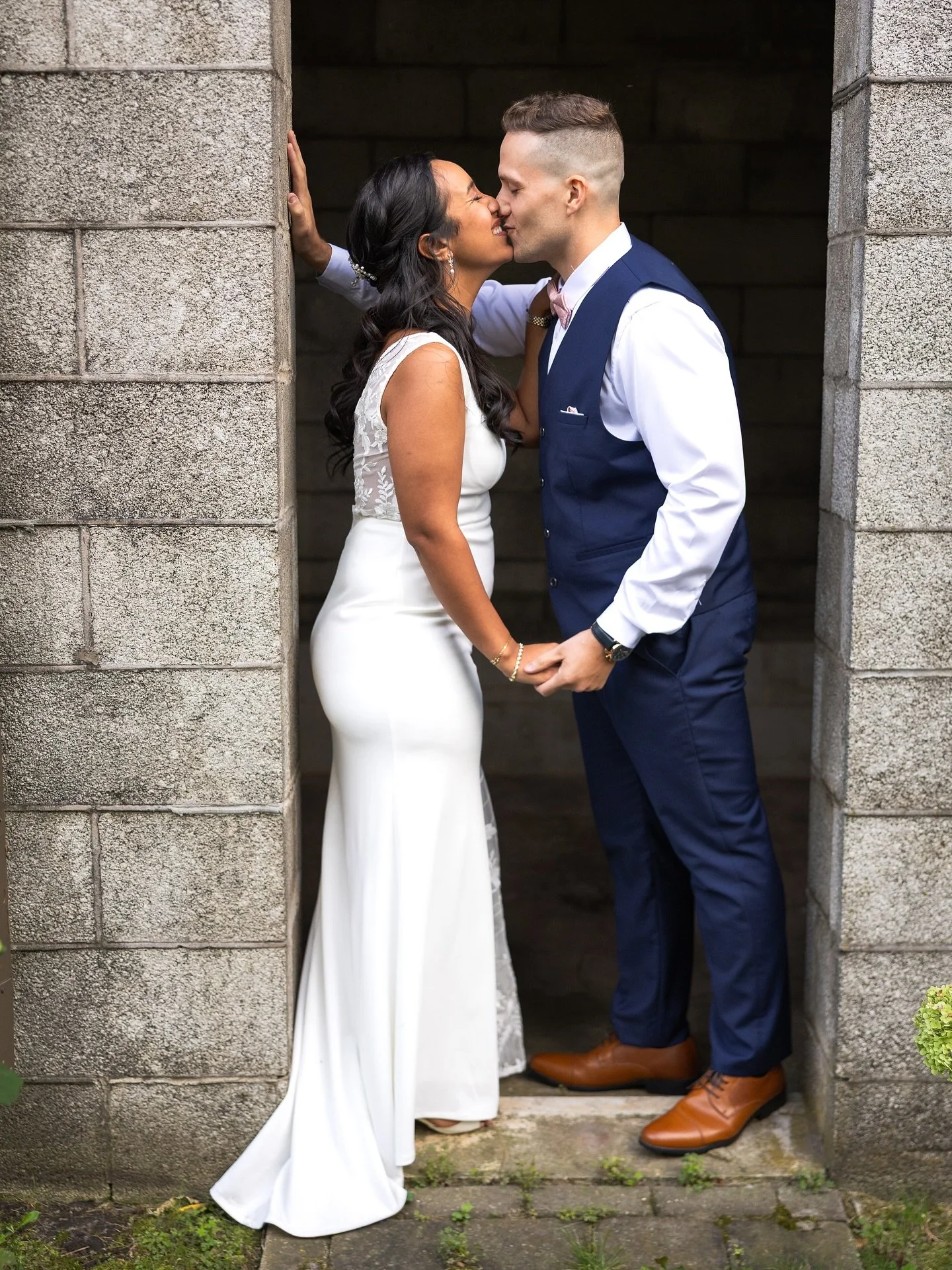 It was never about the details (but those were perfect too) - it was about them, their boys, and this perfect little slice of Summer.

Congratulations Lili + Brian!!