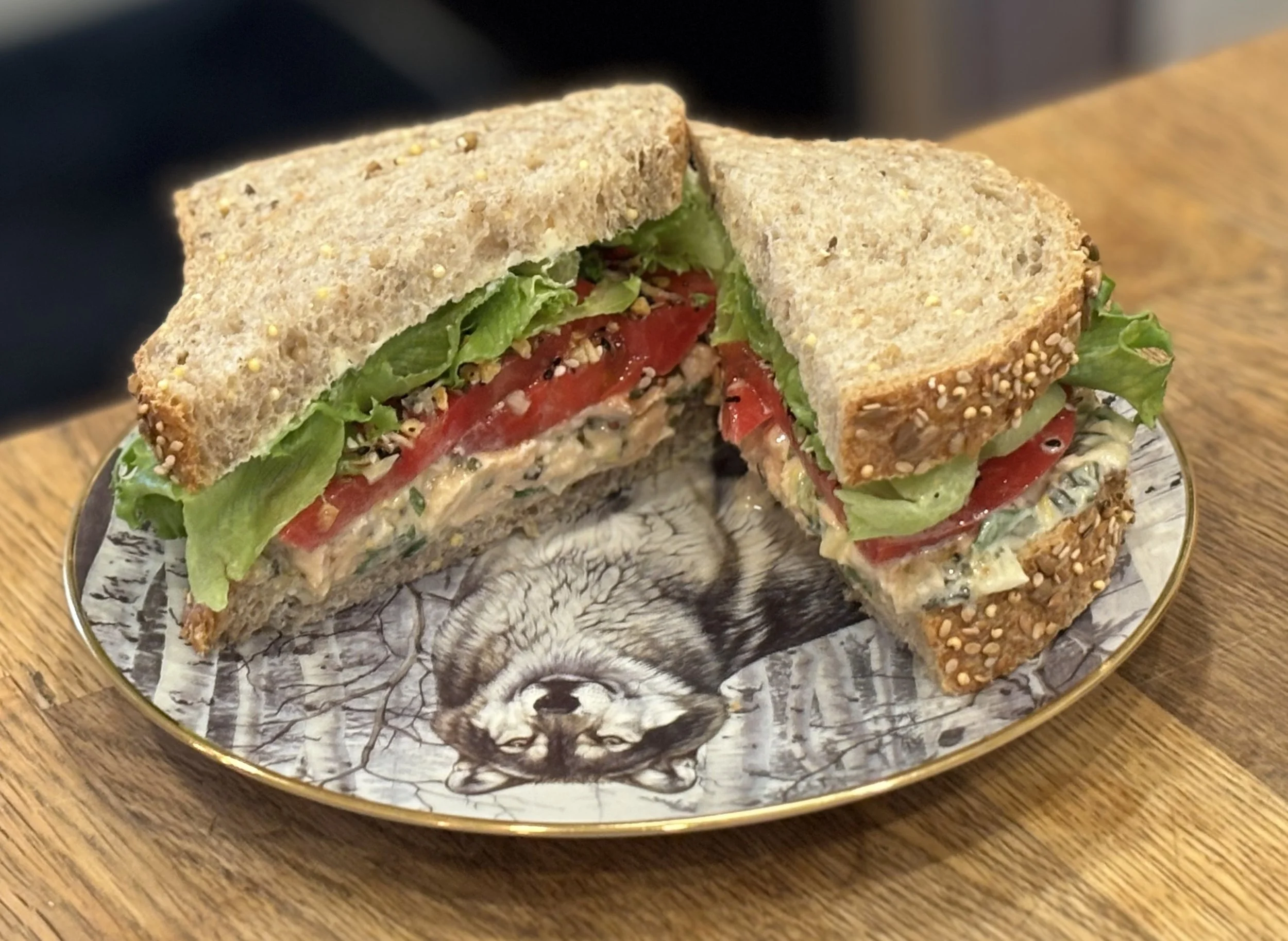 SalmonSandwich.jpg