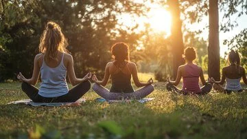 Full Moon Yoga Gathering | Thursday August 7, 2025 | Outdoors in Nature