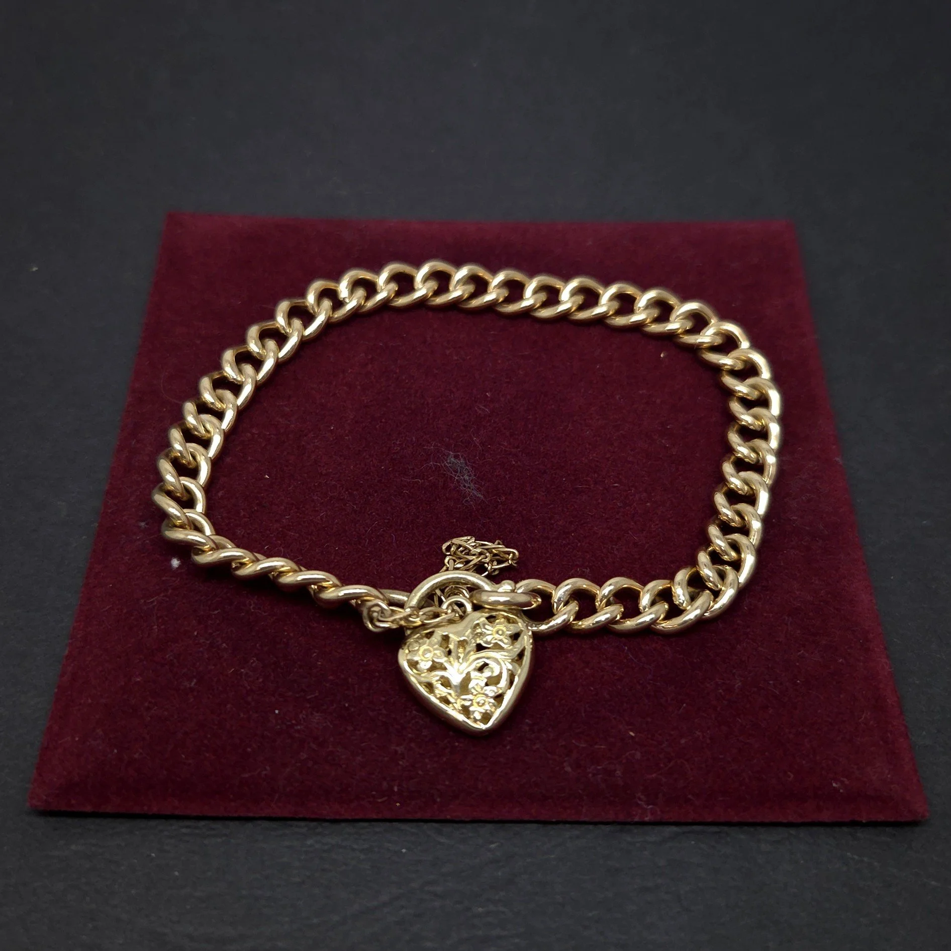 18cm solid gold curb bracelett2.jpg