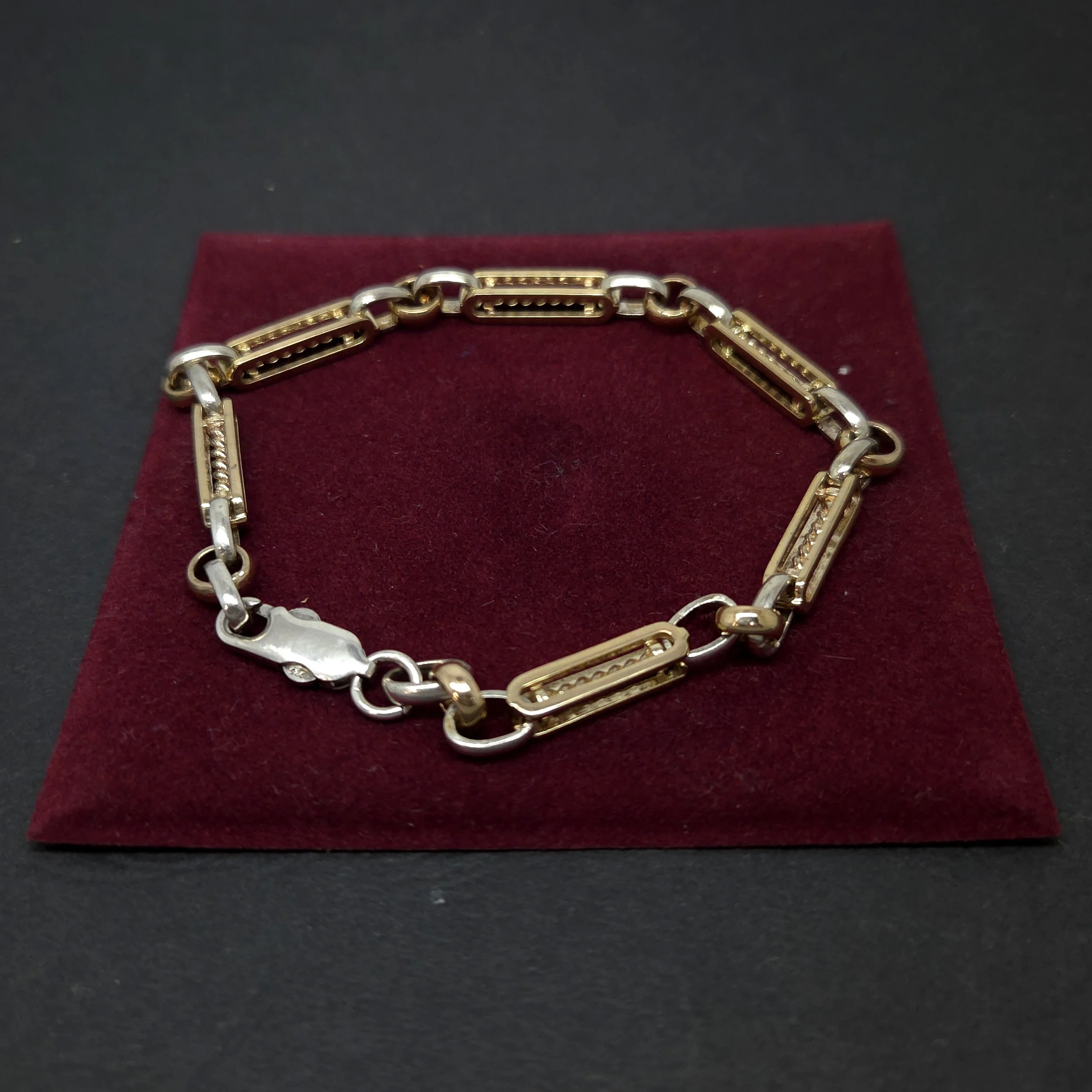 2 tone bracelett ss yg 2.jpg