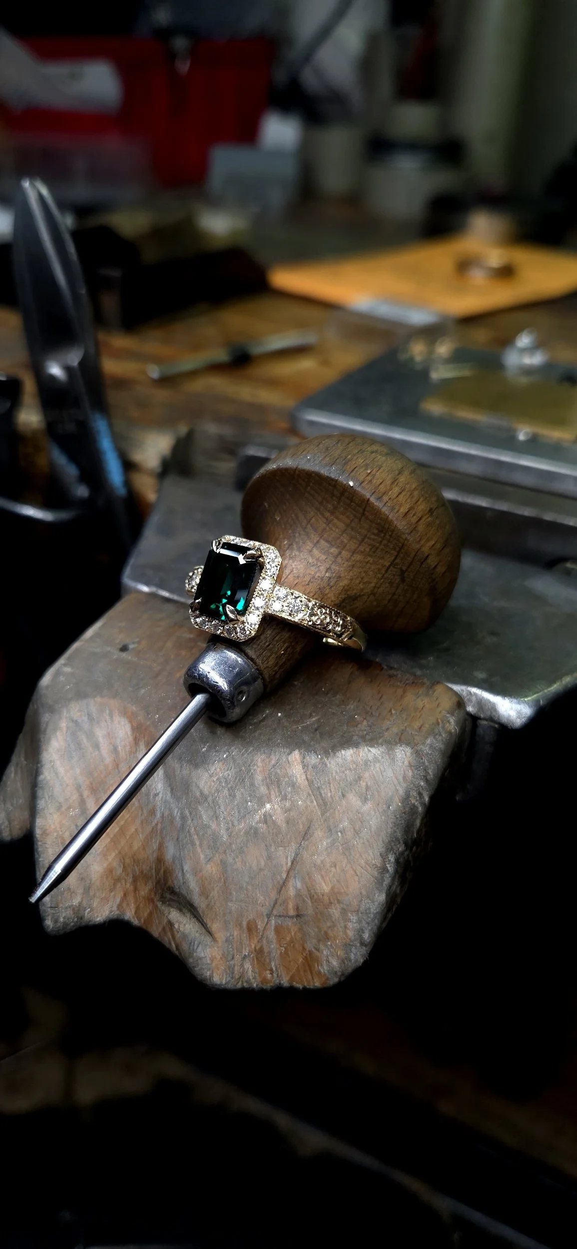 Vintage Inspired, yellow gold and emerald ring