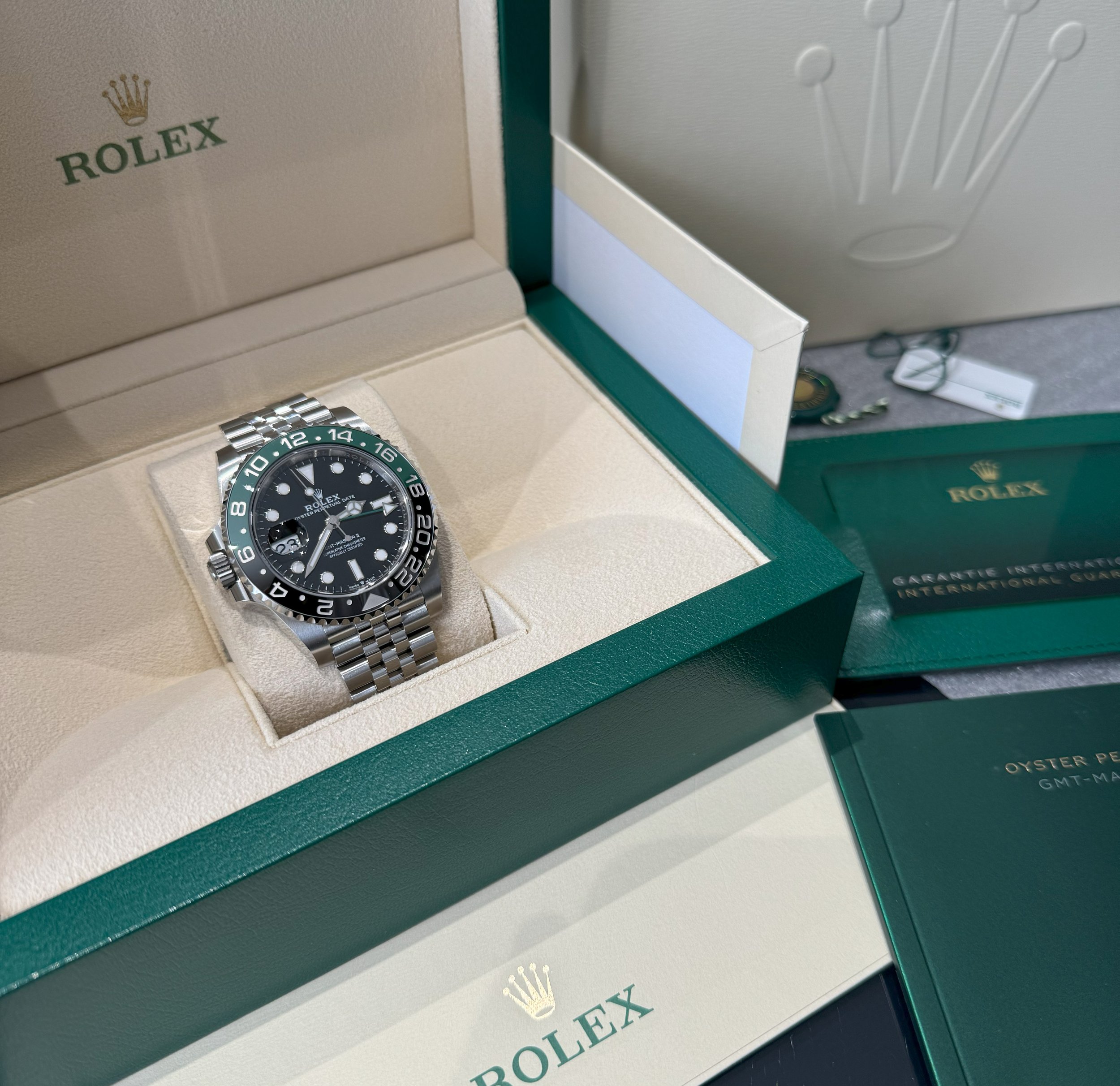 rolex_gmt_masterii_126710vtnr_2.jpg