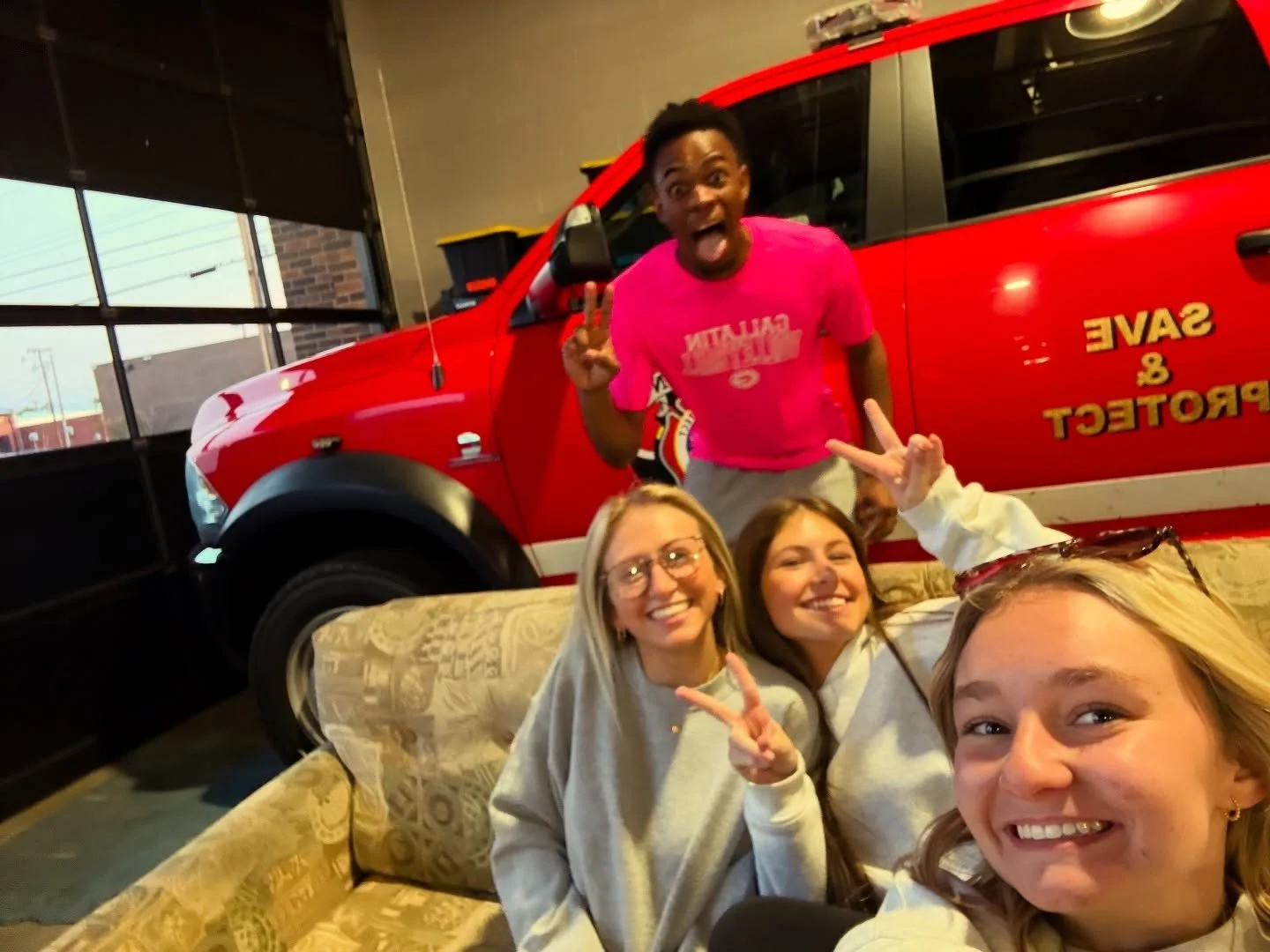 They may not have been the fastest to finish the scavenger hunt but I have to give it to them for creativity 😂