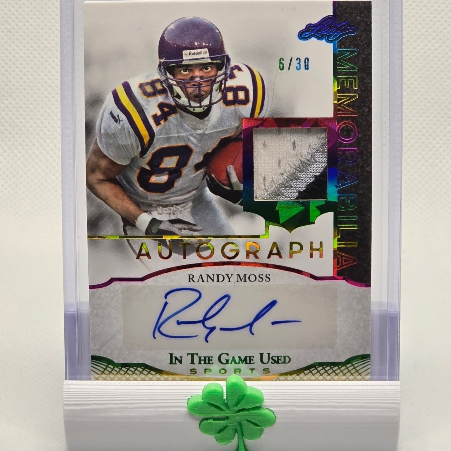 πππ #breakinggreenies12 #nfl #leaf #inthegameused #minnesotavikings #randymoss #auto #patch #memorabilia #numbered #6of30 #whatnot #mars πππ