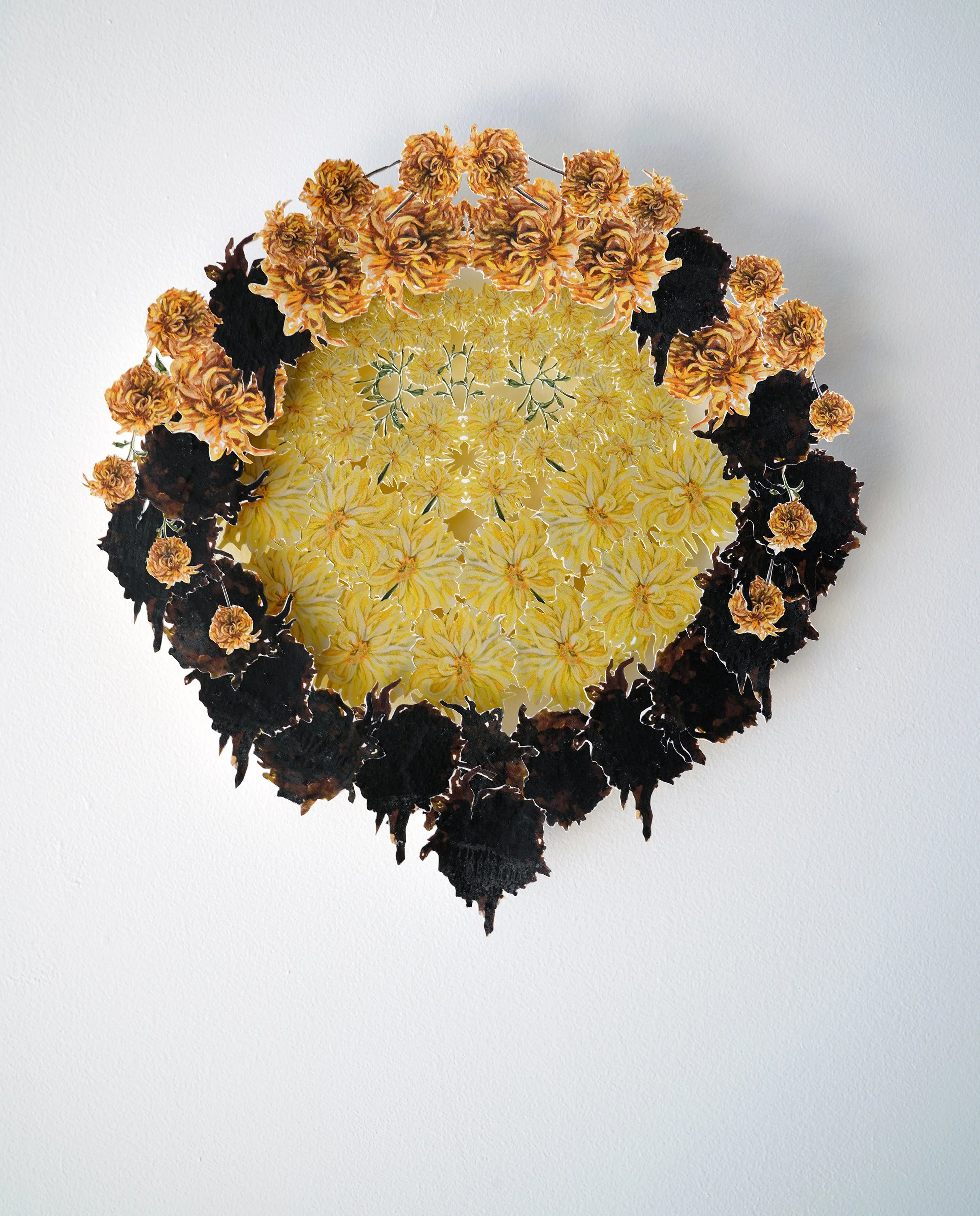 Dahlia | 15.5 x 14.75 x 1.5"