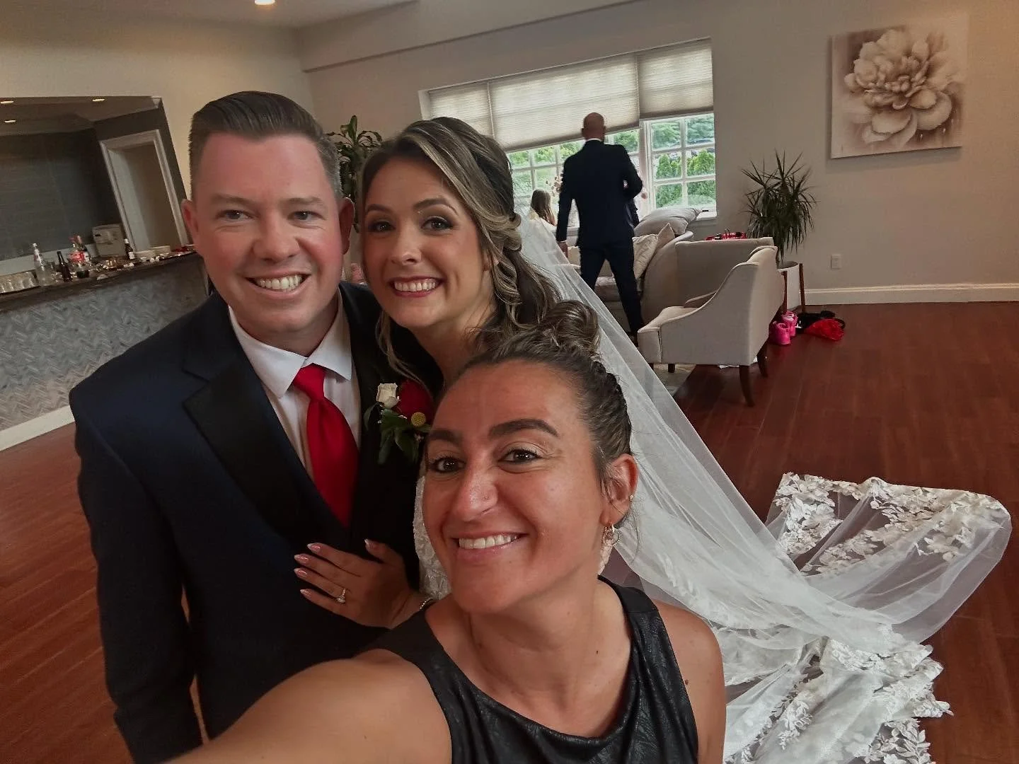 Congratulations to Brigid &amp; Dave! It was a beautiful day surrounded by their family and friends at the @foxhollowcatering ❤️ from the very beginning, it was clear how meaningful it was to them to incorporate their Irish heritage into their weddin