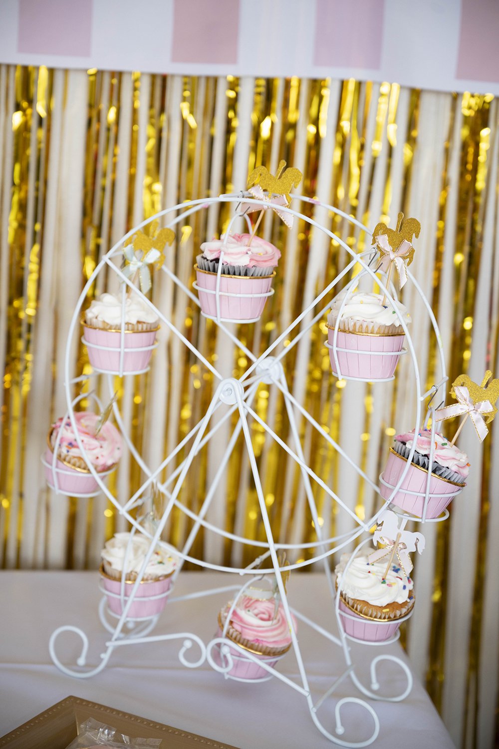 d3307b6-2e5e-cb53-2802-b78240d075_cupcake_carousel.jpg