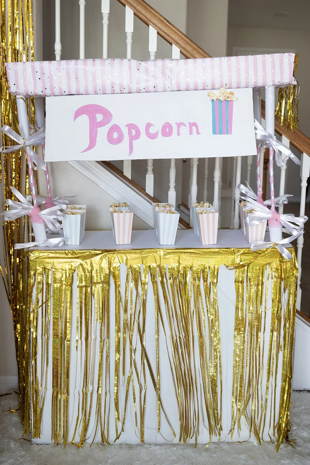 1e135f-a181-74e4-0ae8-8536db7a64d_popcorn_stand.jpg
