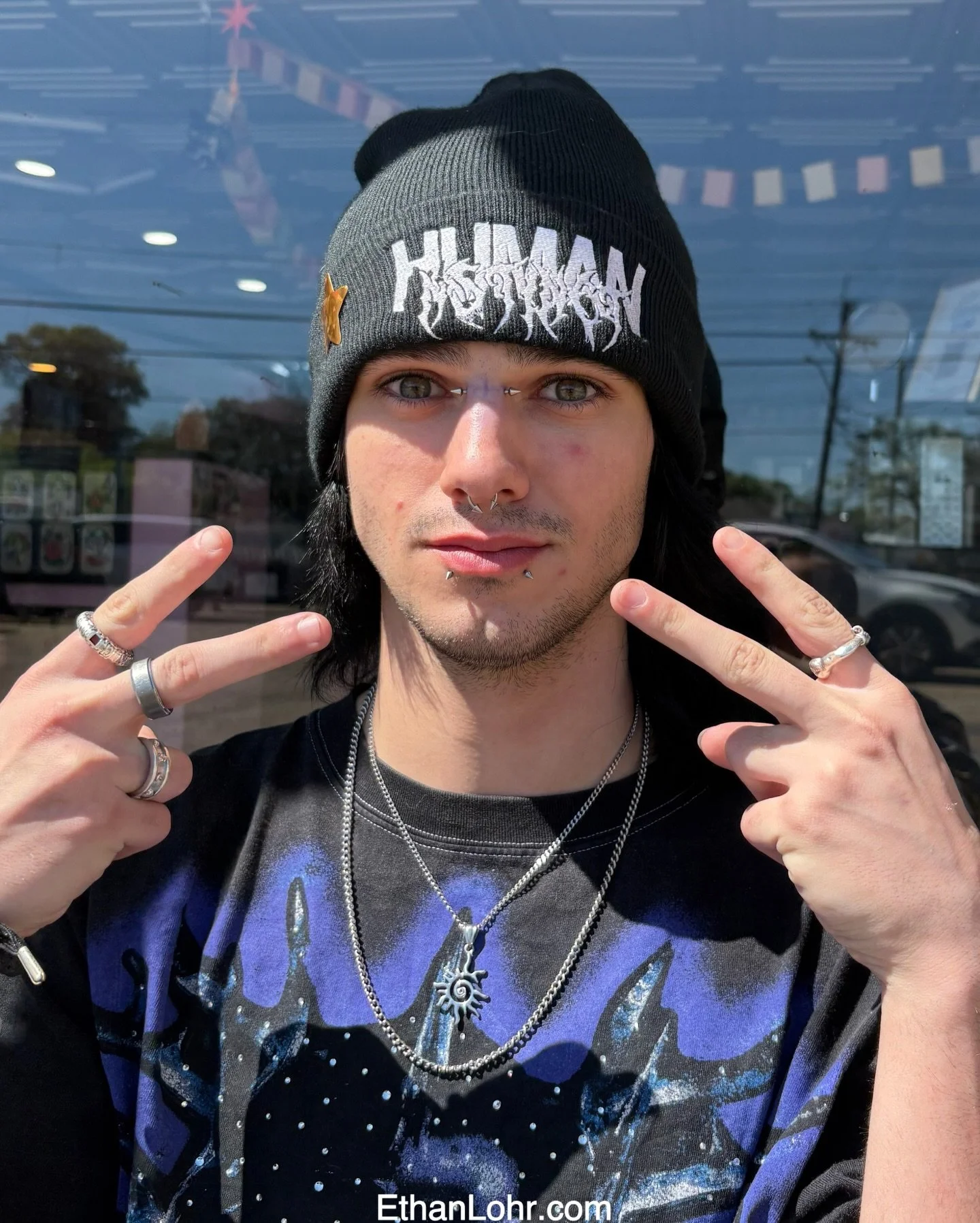 Here&rsquo;s a bridge I pierced this past Friday the 13th at @nomasterstattoo.la 
My week is filling up quick. I have a few spots available rn if you&rsquo;d like to get in this week. Booking link below. ⬇️ 

https://www.nomasterstattoo.com