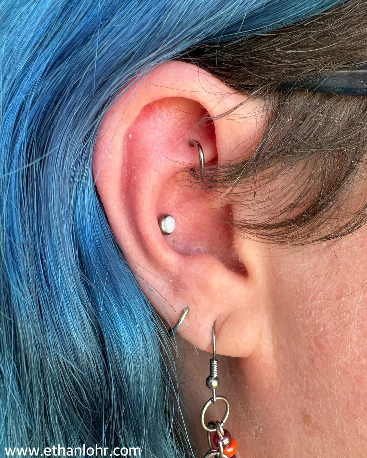 I love getting to see my work healed! Swapped this healed rook to a dainty ring. Conch also healing great and looking good! 😊 
Book now at https://www.nomasterstattoo.com