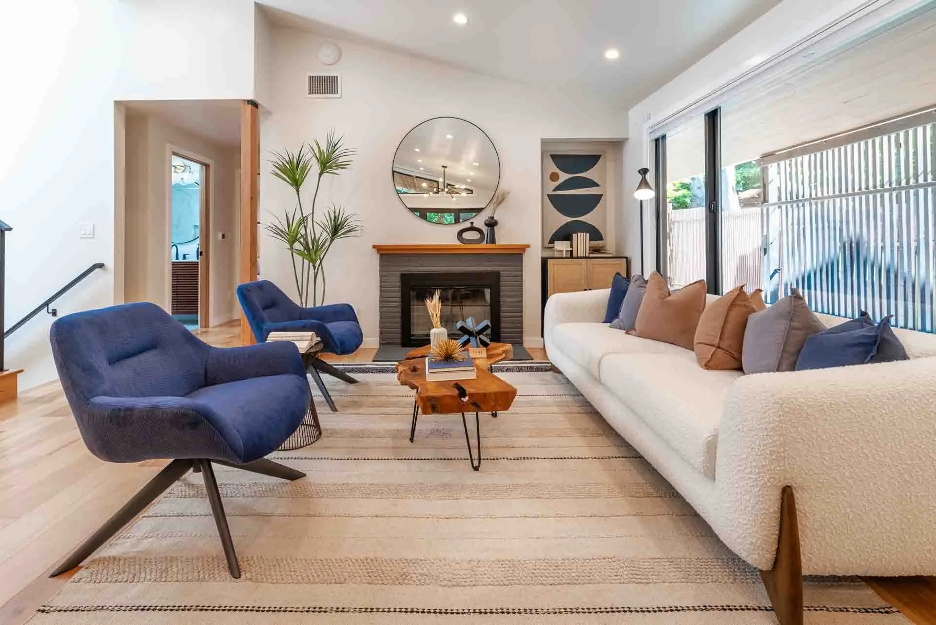 Pure Home Studio Hawthorne Hills Lux MCM-7.jpg