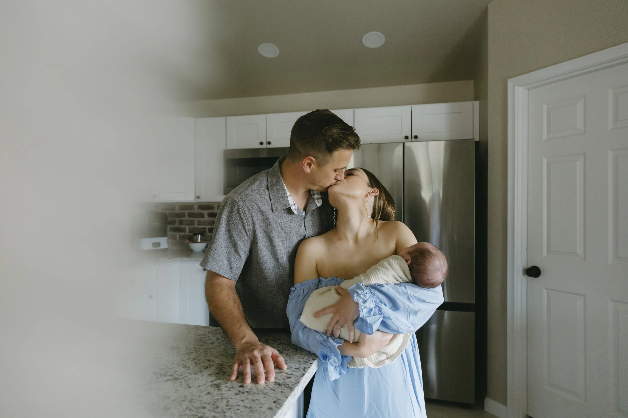 Kayelee_Swarb_Newborn_BLOG016.jpg