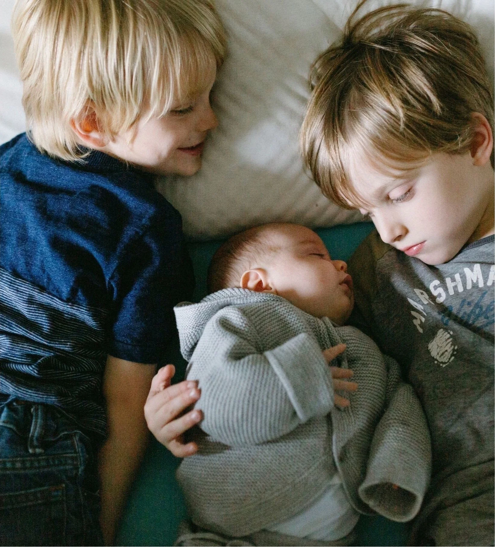 Why You’ll Never Want to Leave Your Cozy Home for a Photoshoot Again (Hint: It’s Because You Don’t Have To!)