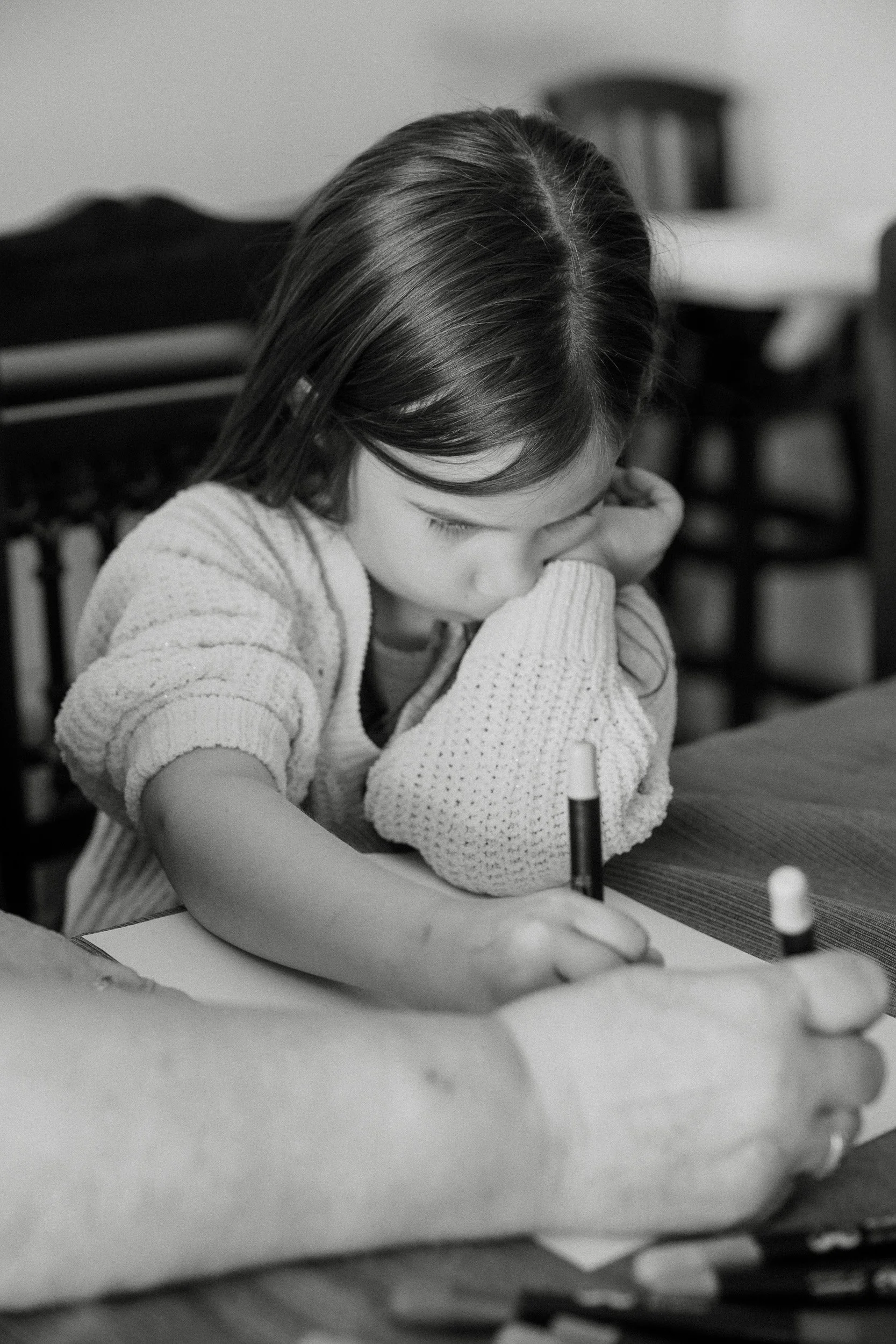  painting together during a family photo session in tucson 