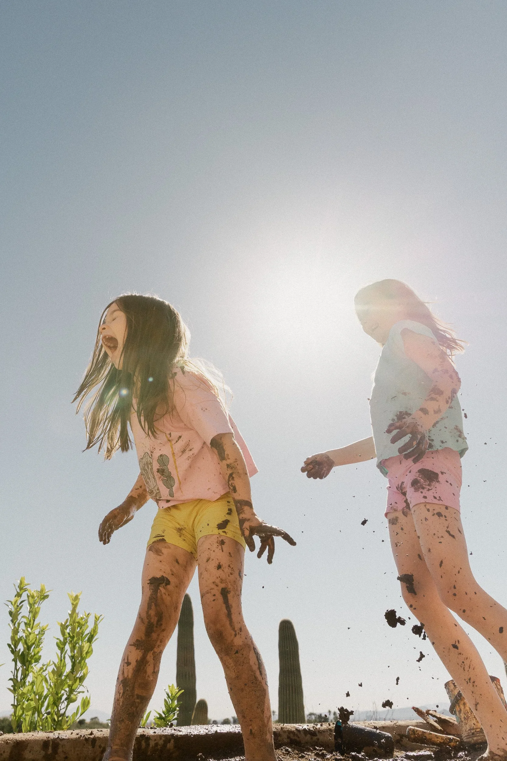  mud fight photo session in tucson 