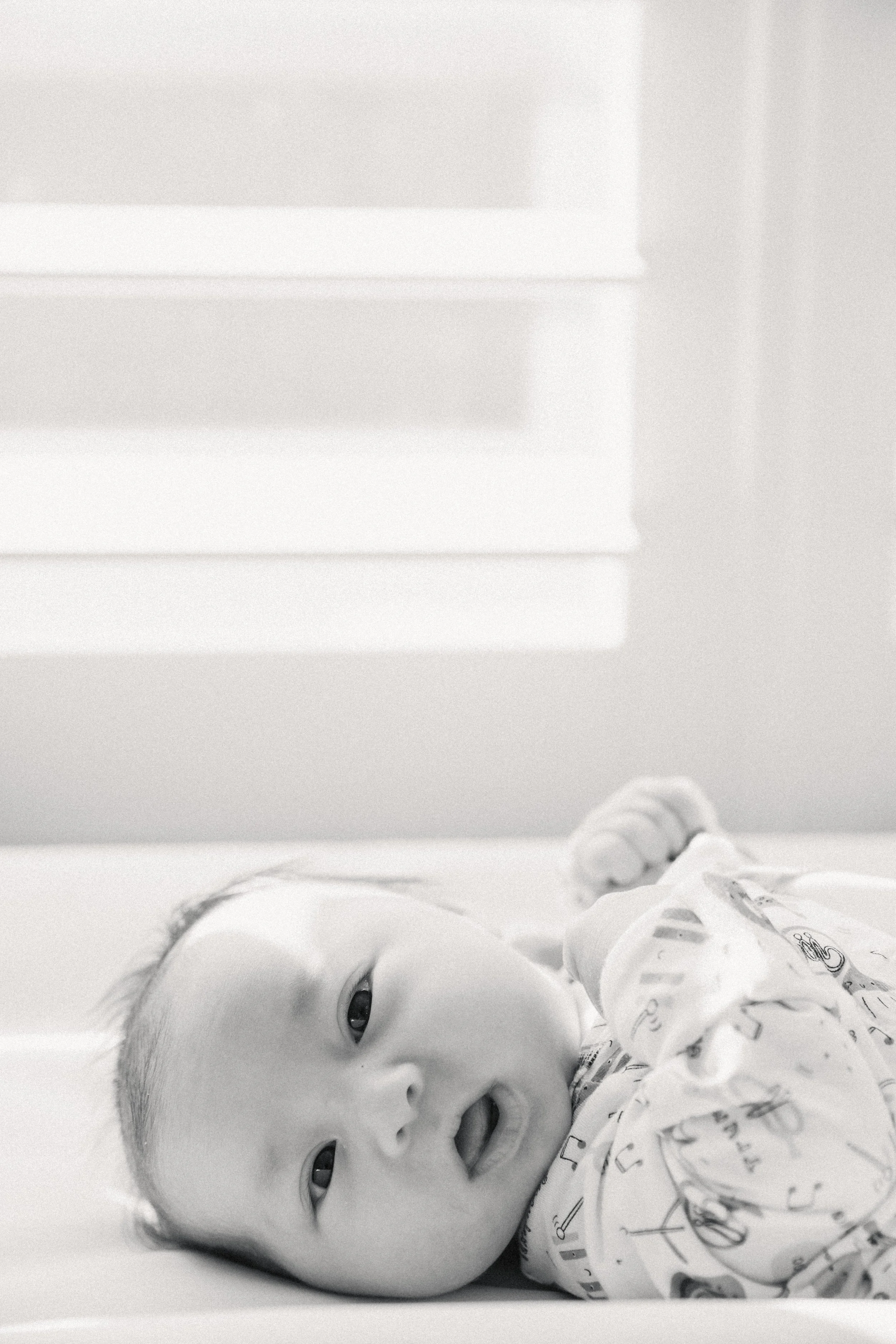 in home newborn session in tucson