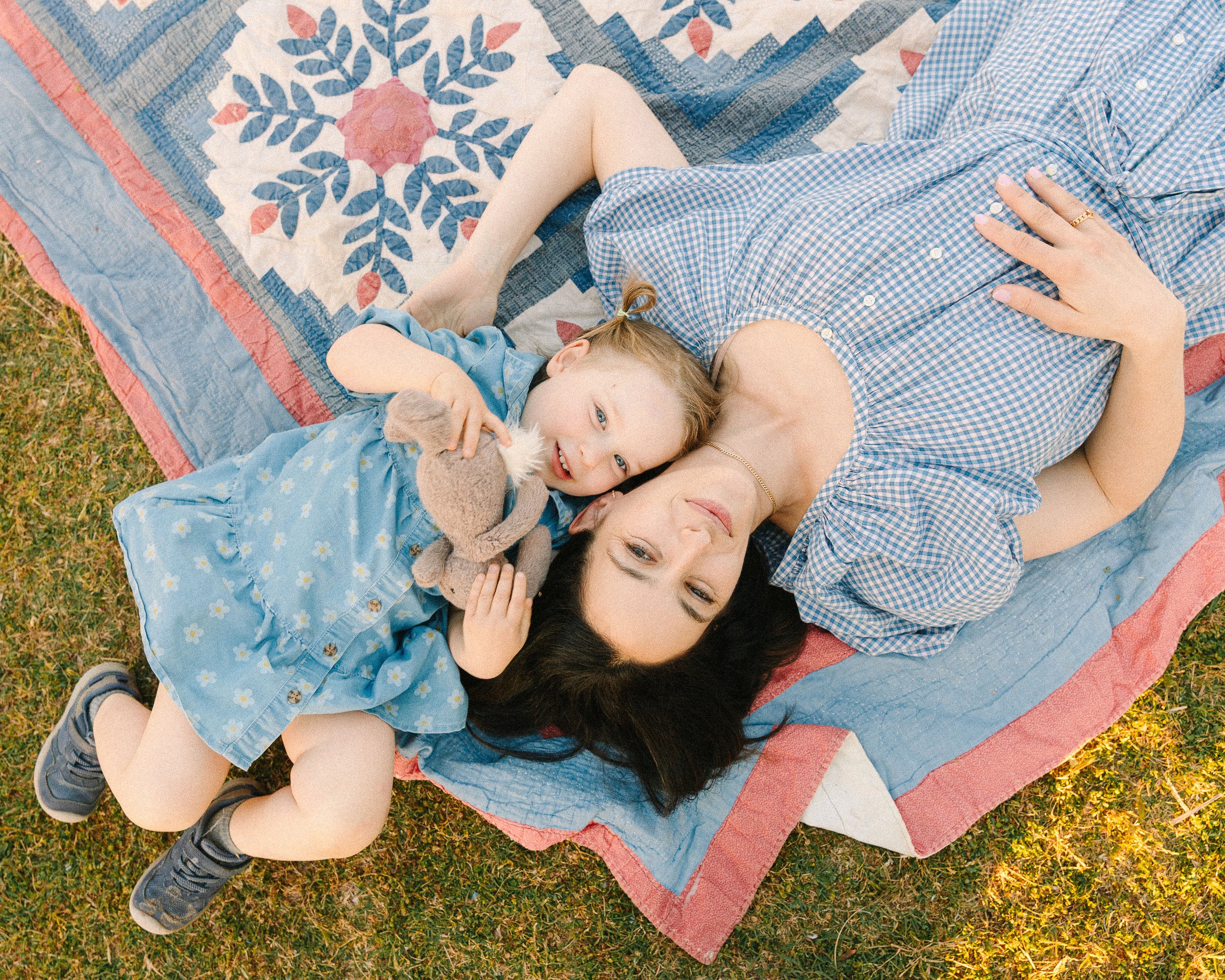 How to Build Your Own Photo Session Color Palette Using Clothes You Already Own