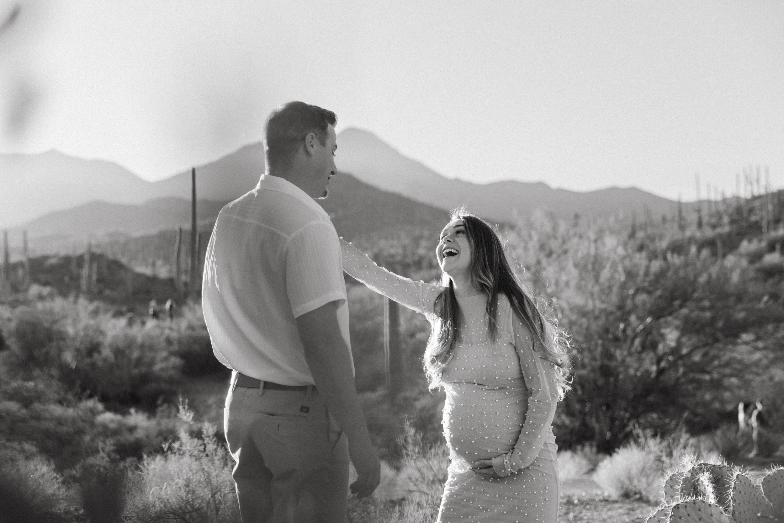 Tucson maternity photographer
