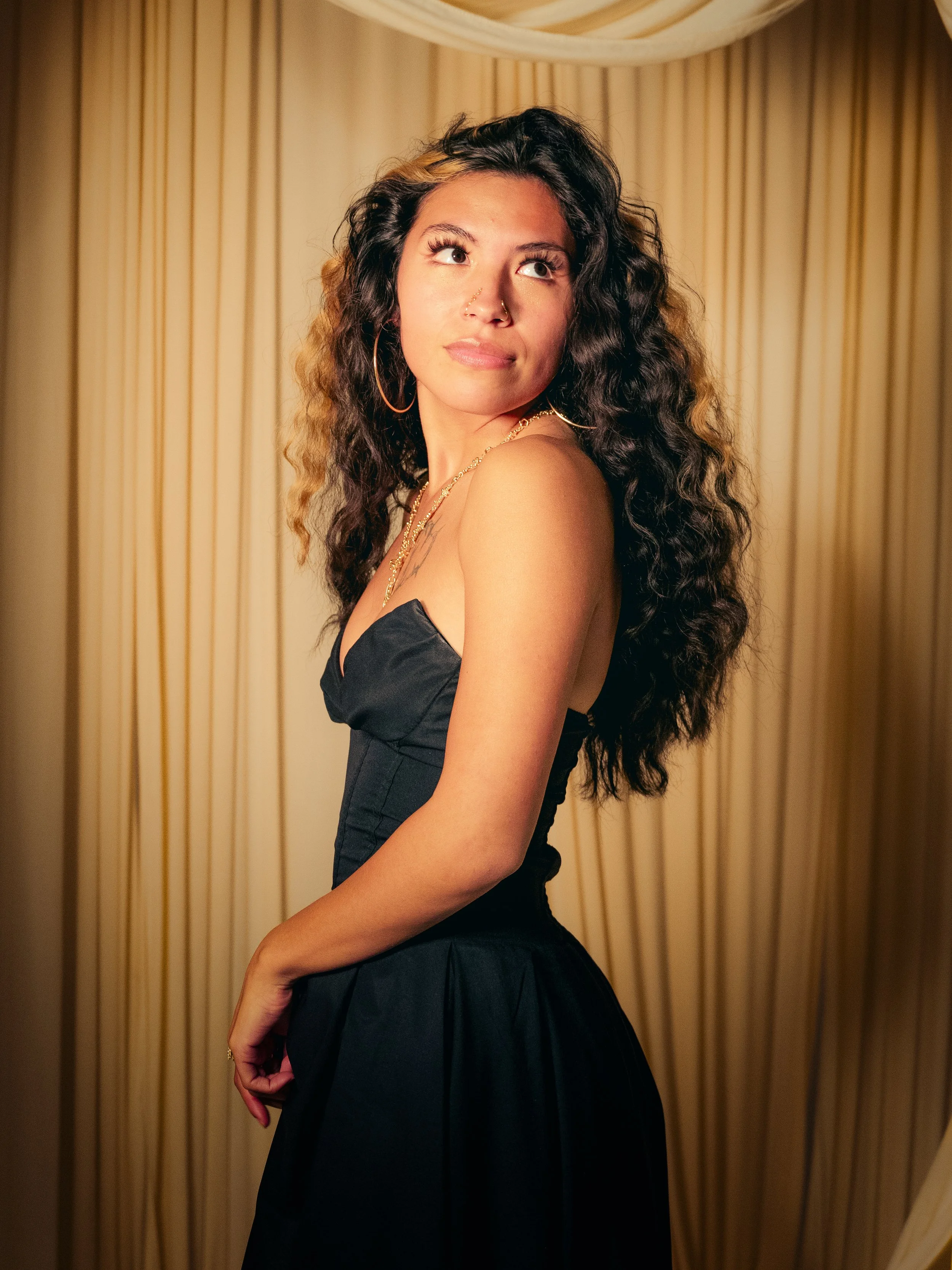 Angelina (Sonne-Golden Hour)-03.jpg