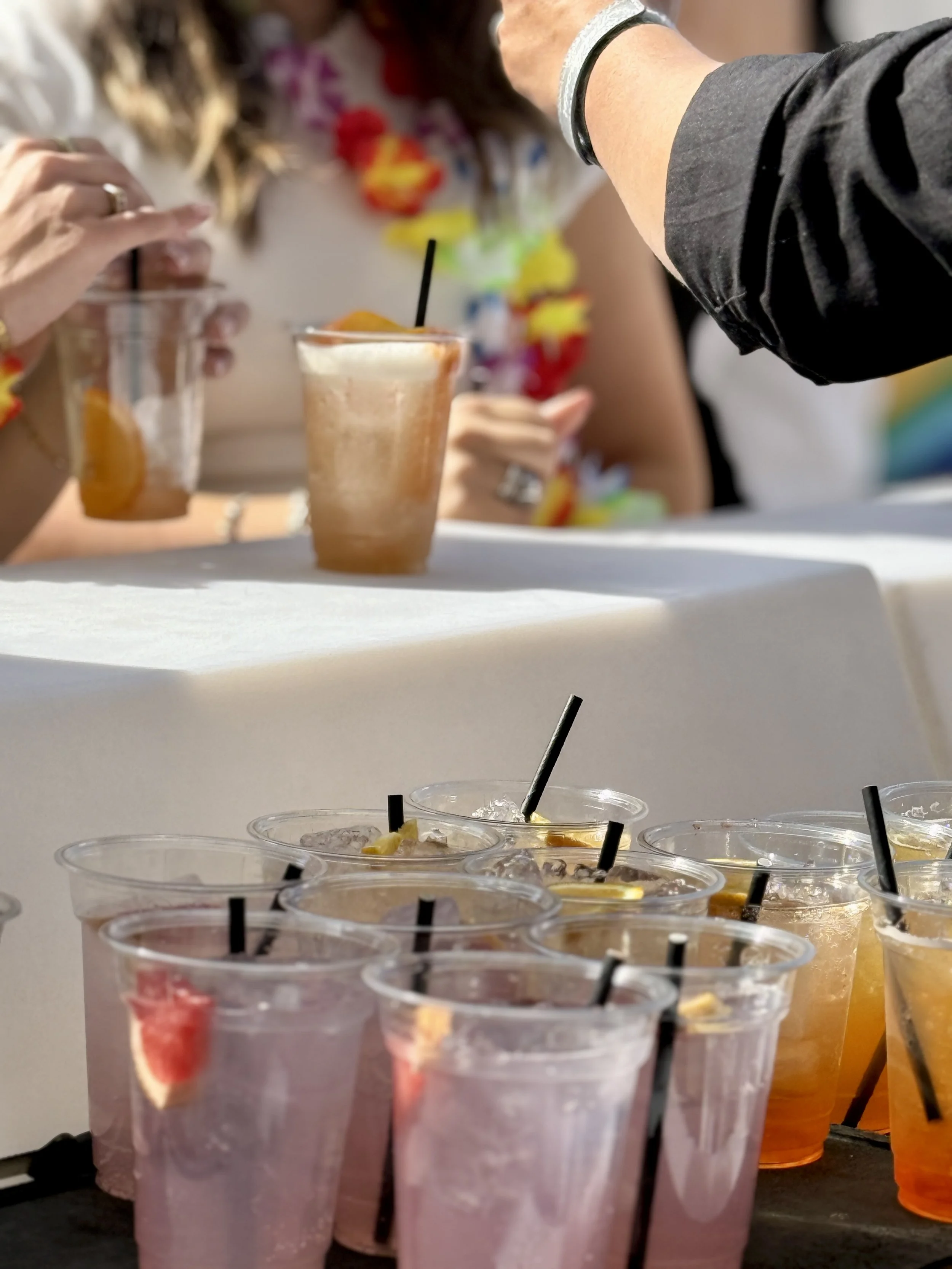 Lej en bartender til fest, eller book cocktailkursus i København