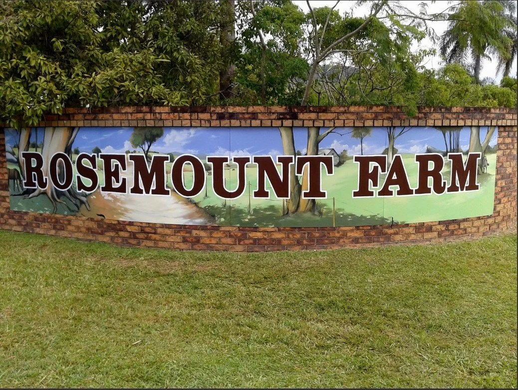 Rosemount Farm                                         (Painted with Paul Turnbull.)