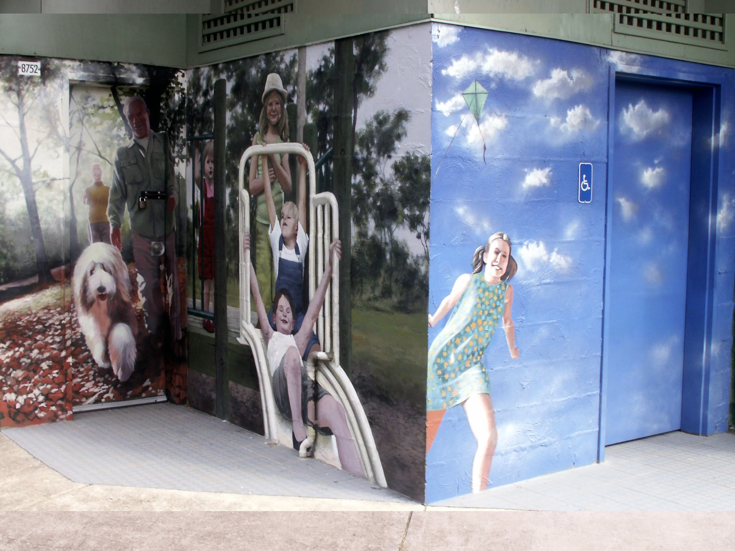 3 x murals at park at Loaganholme