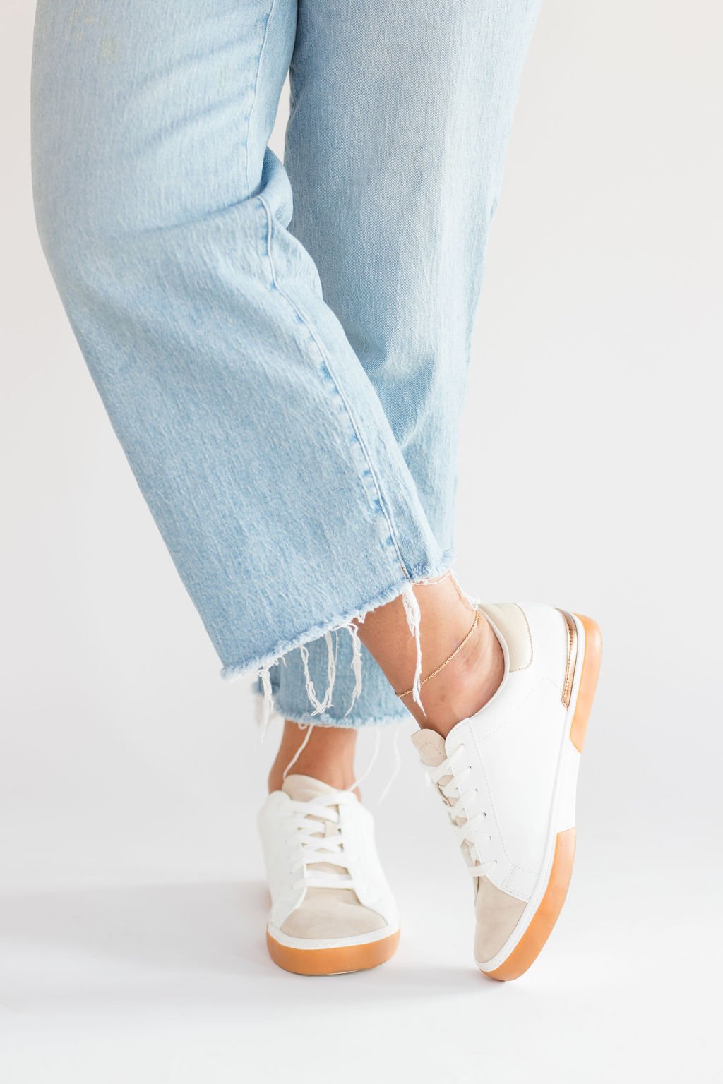 sneakerposejewlerybrand.jpg