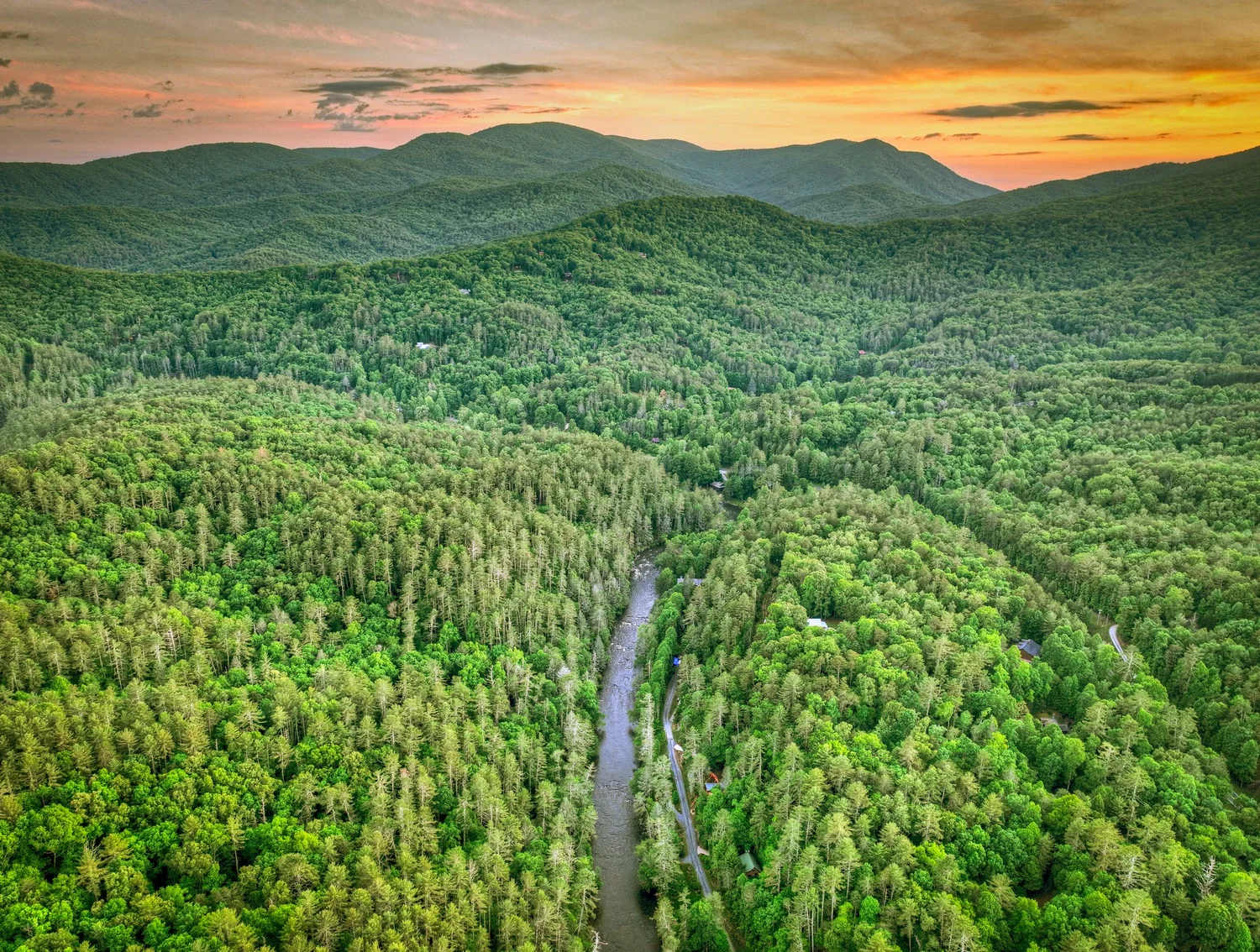 Gallery 3 — River Rock on Toccoa