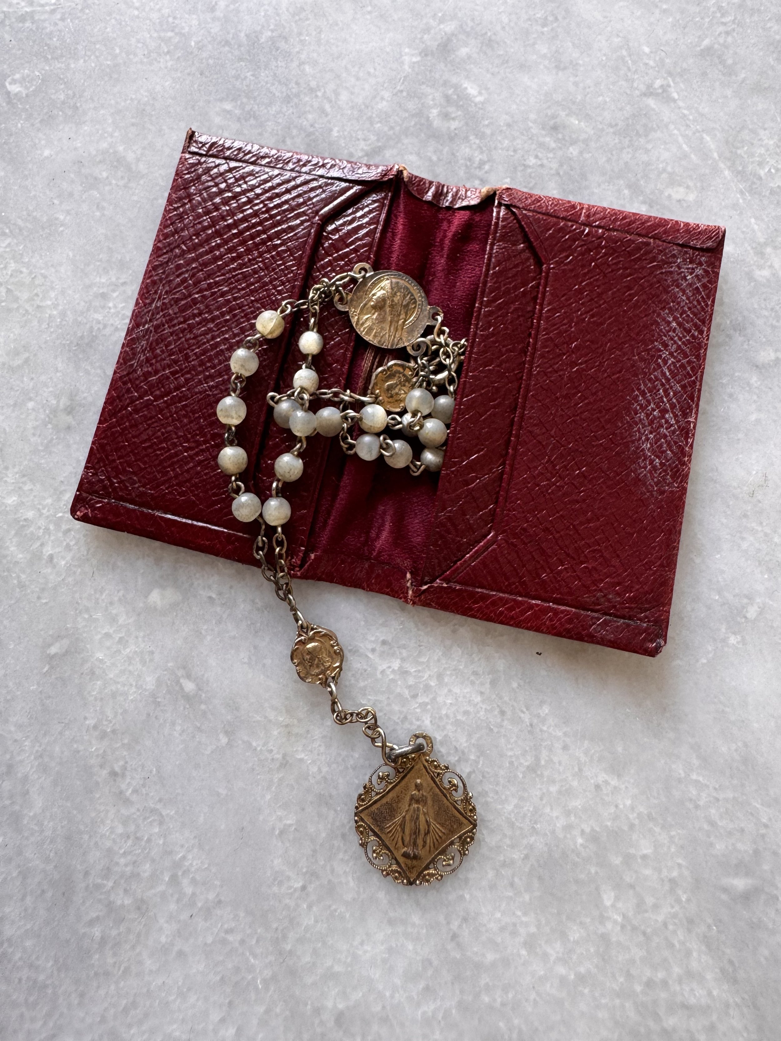 Marian Devotional Card Case with French Finger Rosary
