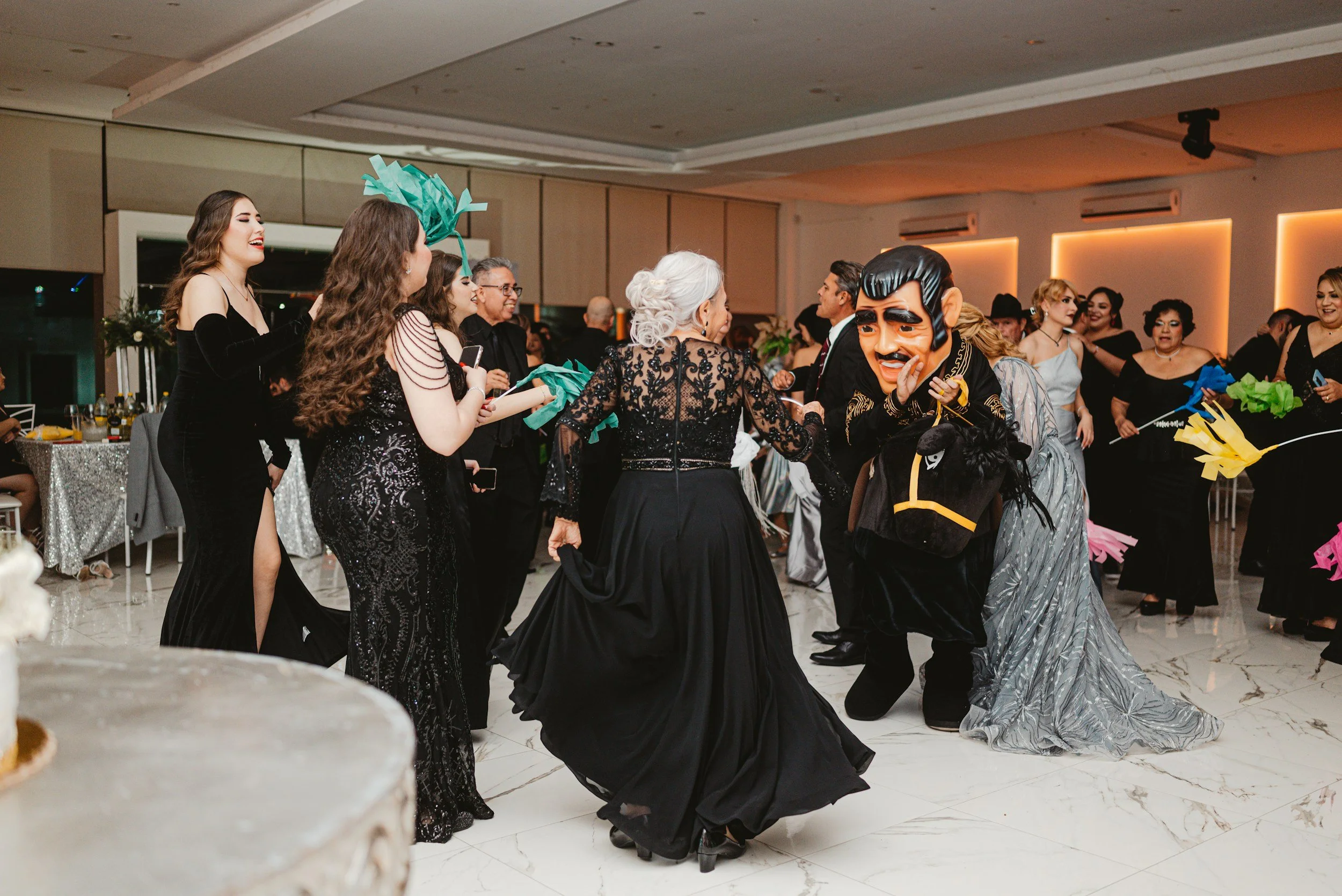 Met Gala Fever Hits New York: The Red Carpet Expands Into the City’s Living Rooms