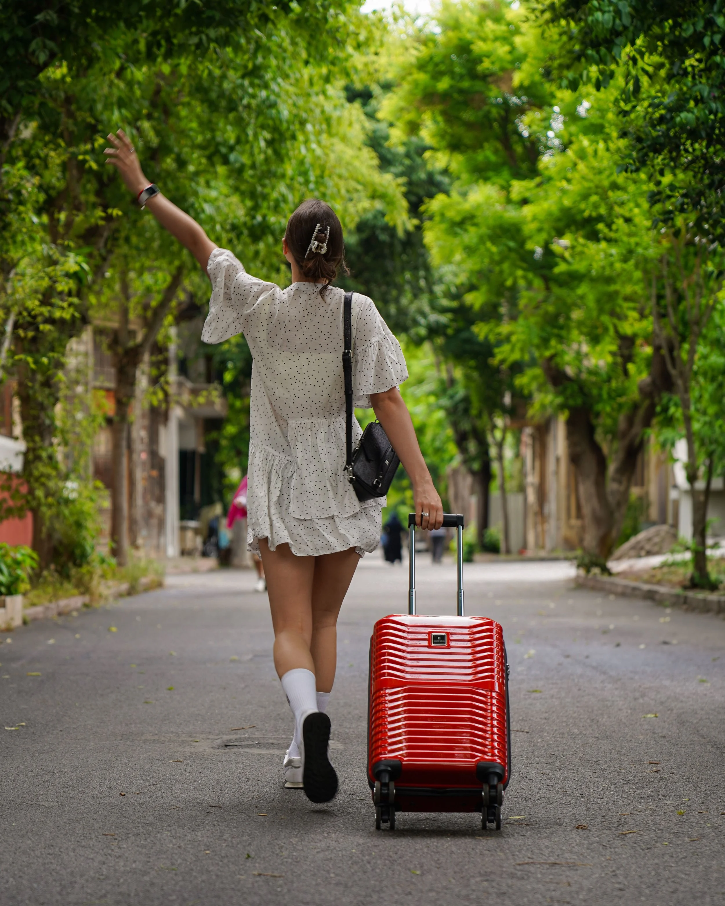 The Street-Style Travel Guide: Scoring Cheap Hotel Rates on Trivago &amp; Styling Vans