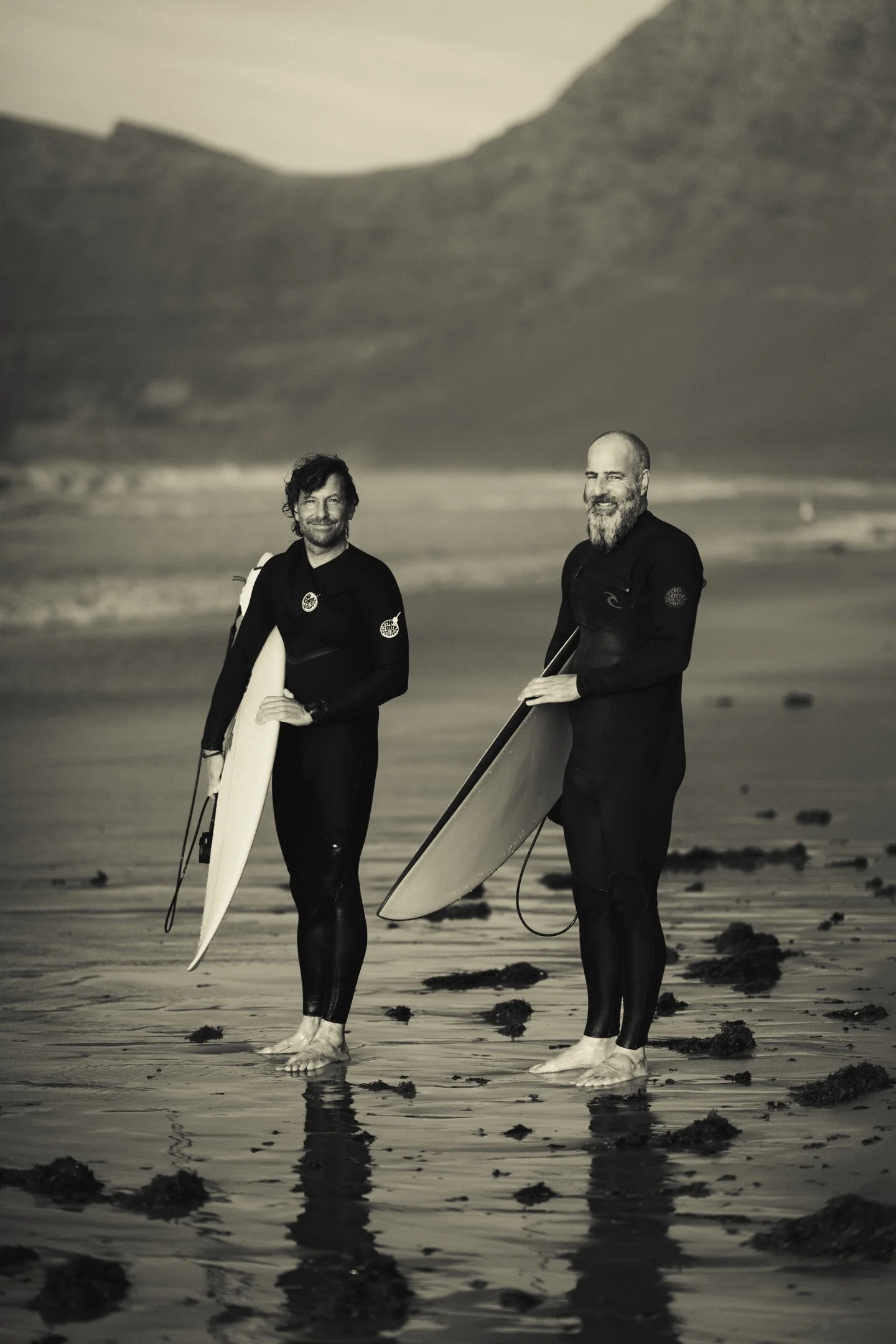 Documentary filming of a surfing event
