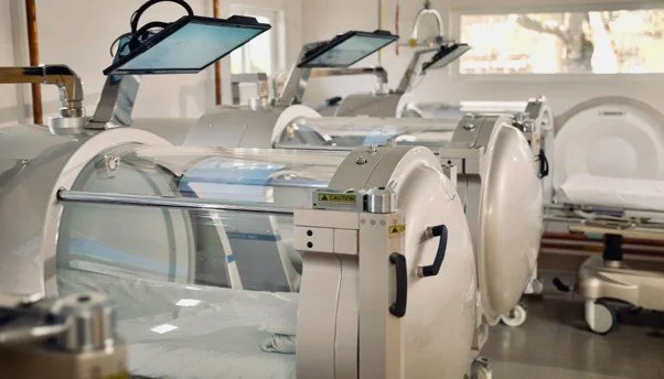 How Does Hyperbaric Oxygen Therapy for Chronic Wounds Improve Tissue Oxygenation?