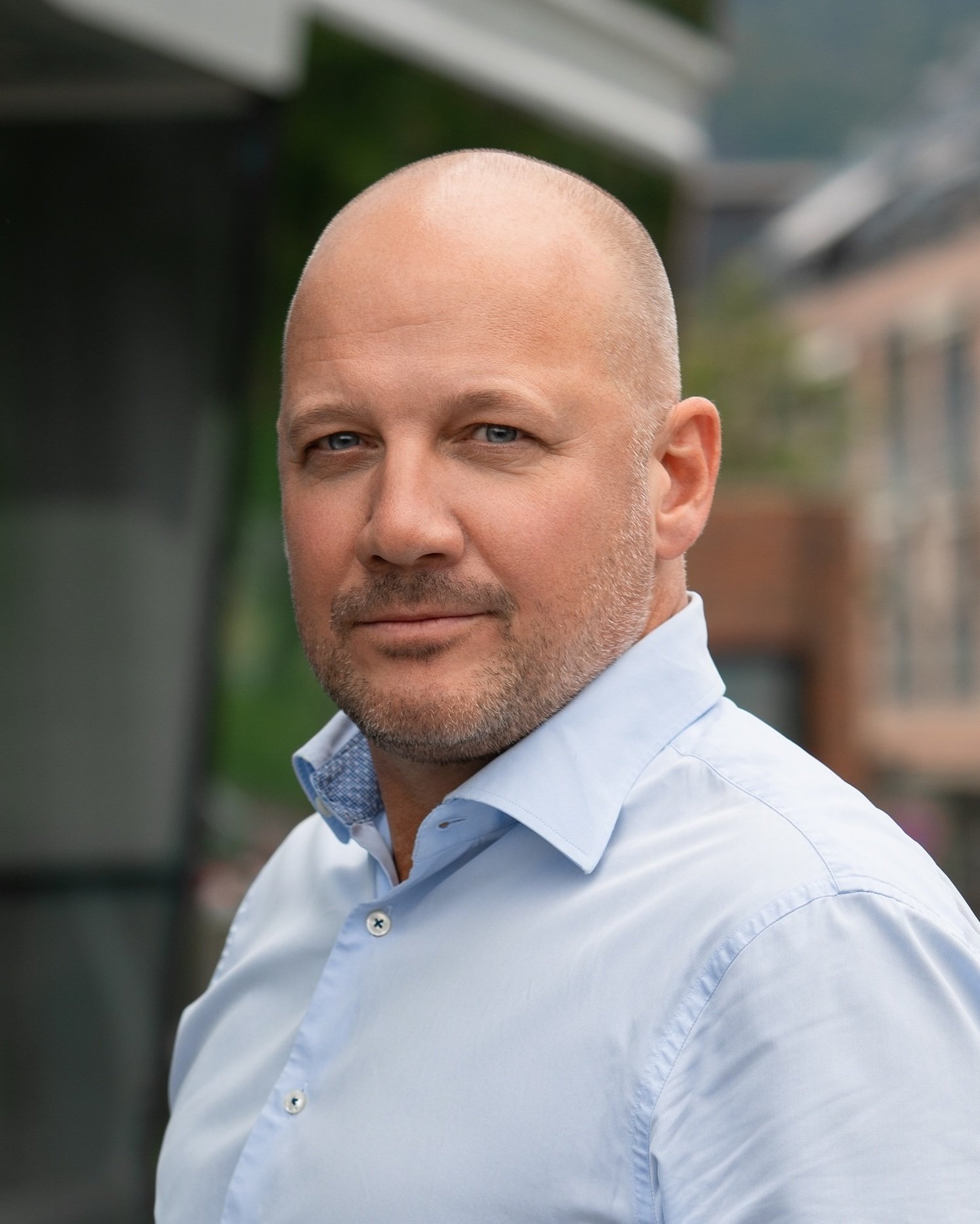 Tor Kristoffersen, Country Manager